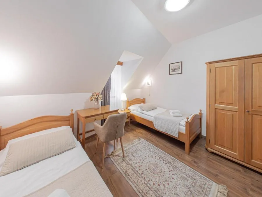 Bed in Hotel Salamander - Garni
