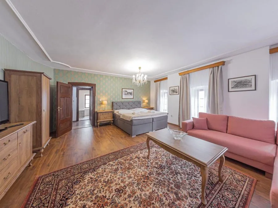 Bed in Hotel Salamander - Garni