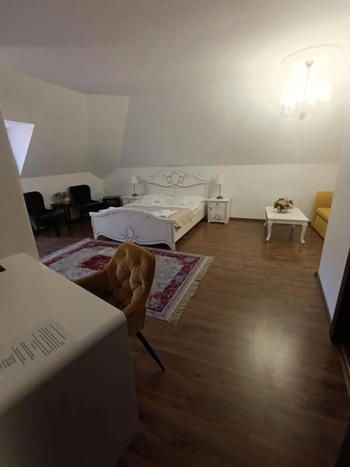 Bed in Hotel Salamander - Garni