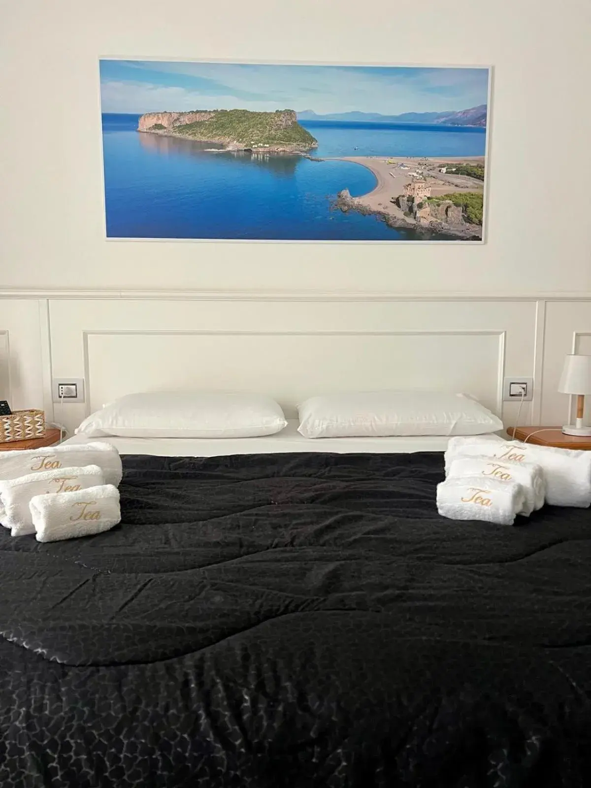 Standard Quadruple Room in Hotel TEA - Praia a Mare Standard Quadruple Room in Hotel TEA - Praia a Mare