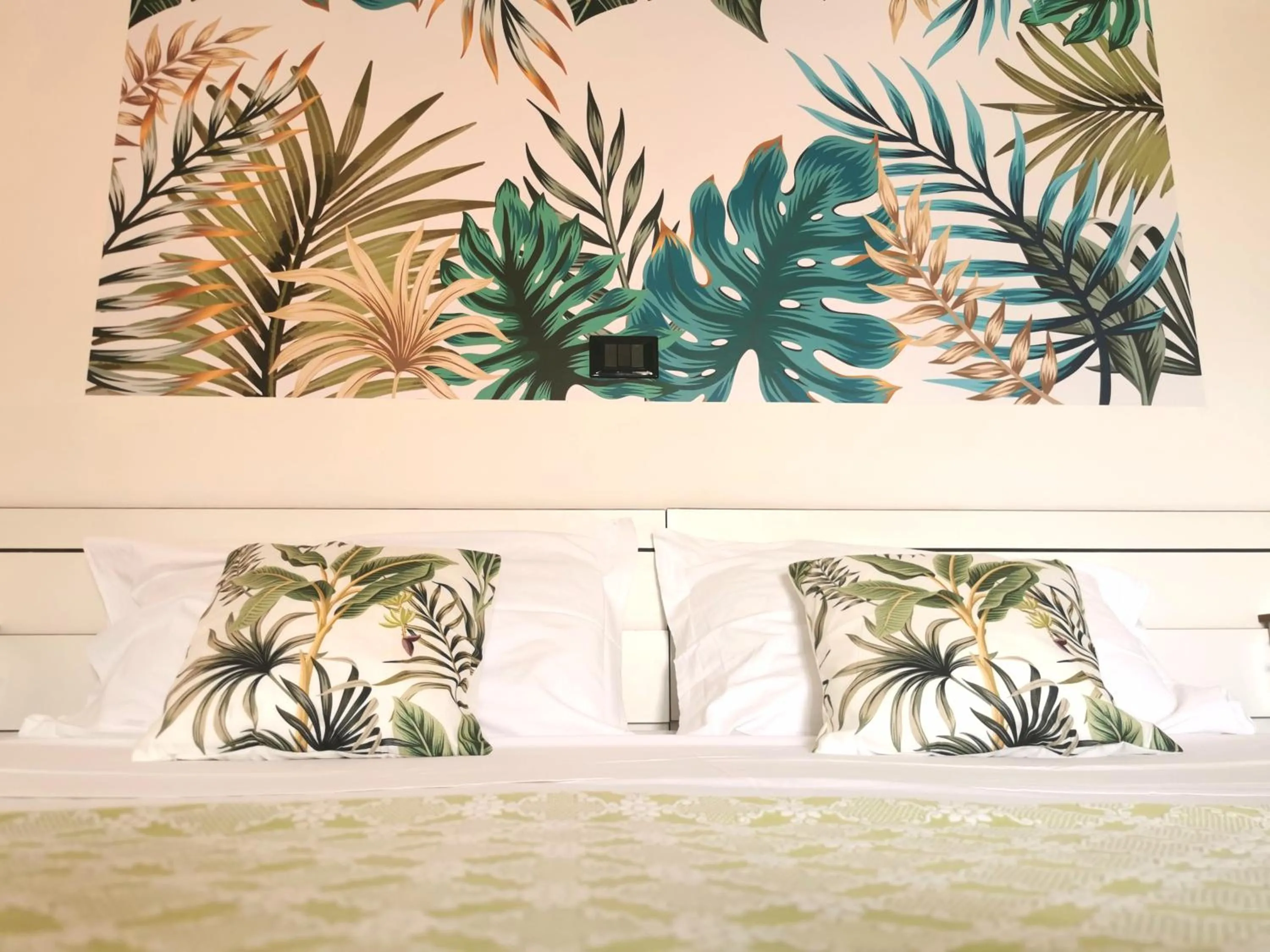 Bedroom, Bed in Hotel TEA - Praia a Mare