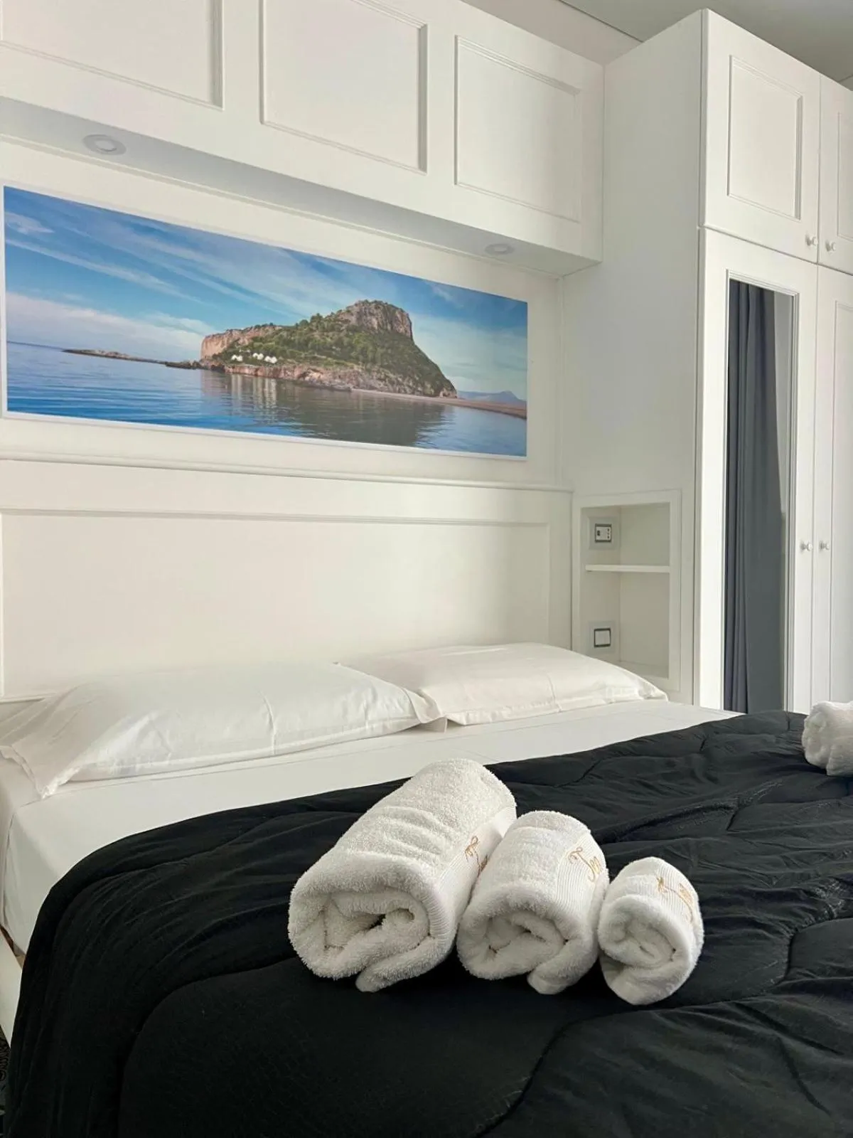 Bedroom, Bed in Hotel TEA - Praia a Mare