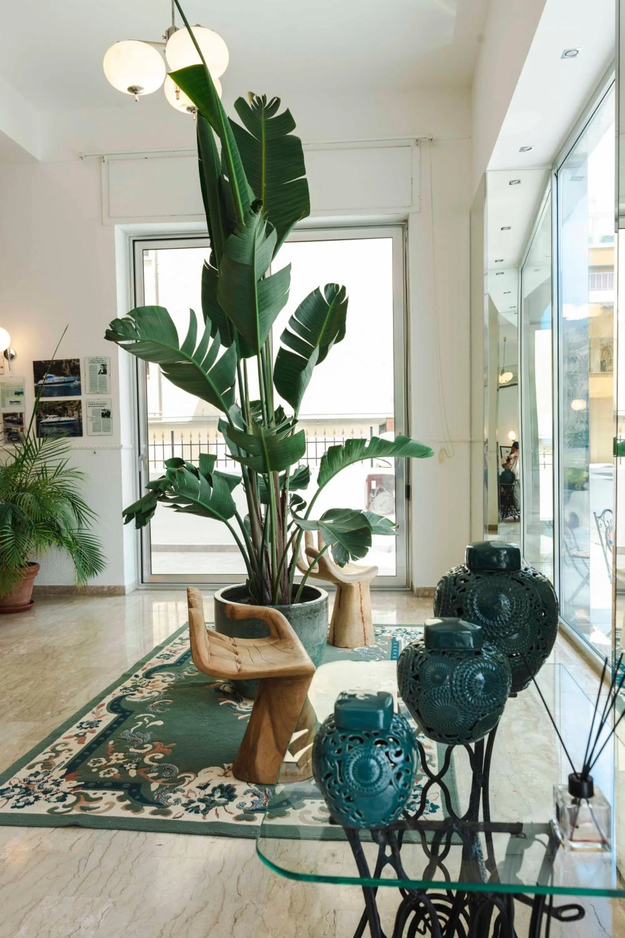 Lobby or reception in Hotel TEA - Praia a Mare