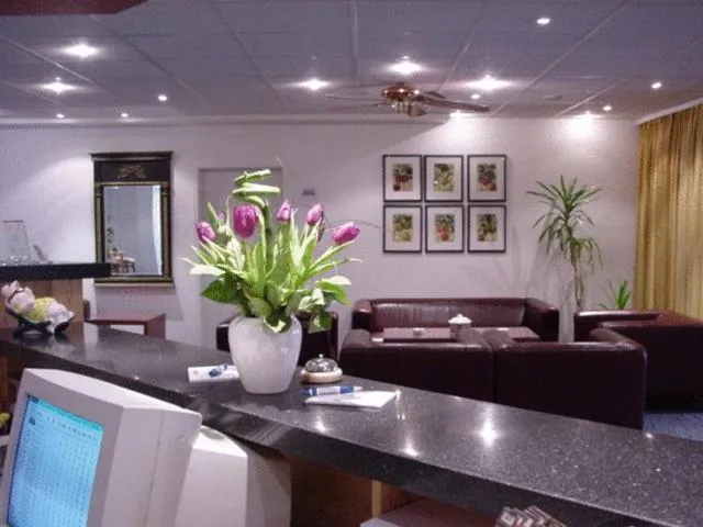 Lobby or reception in Neustädter Hof Hotel Garni