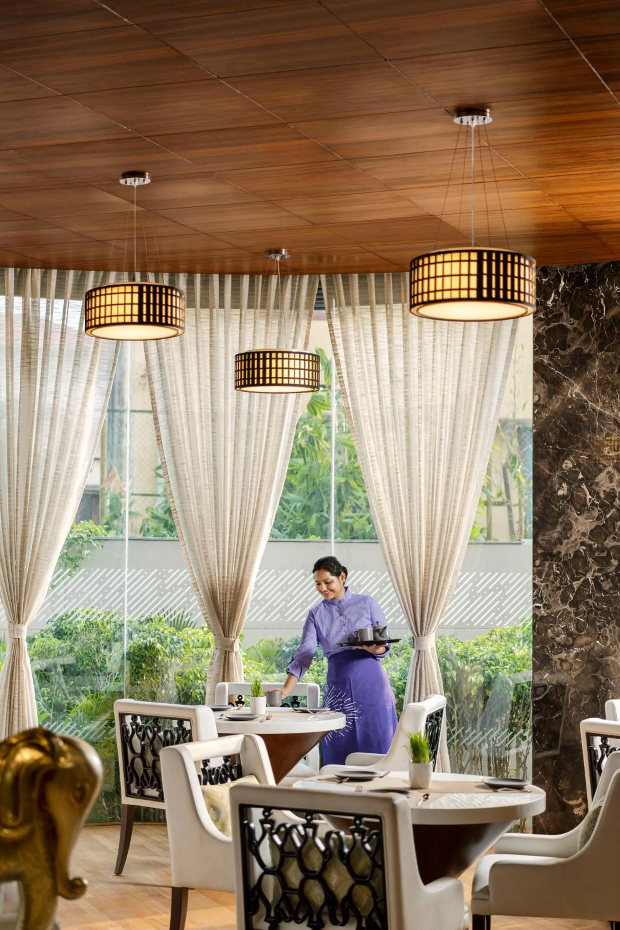 Restaurant/places to eat in Vivanta Thiruvananthapuram