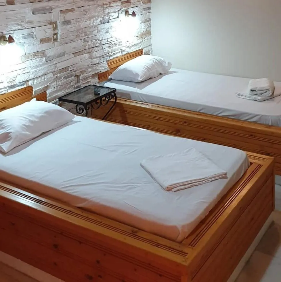 EVI Studios & Apartments