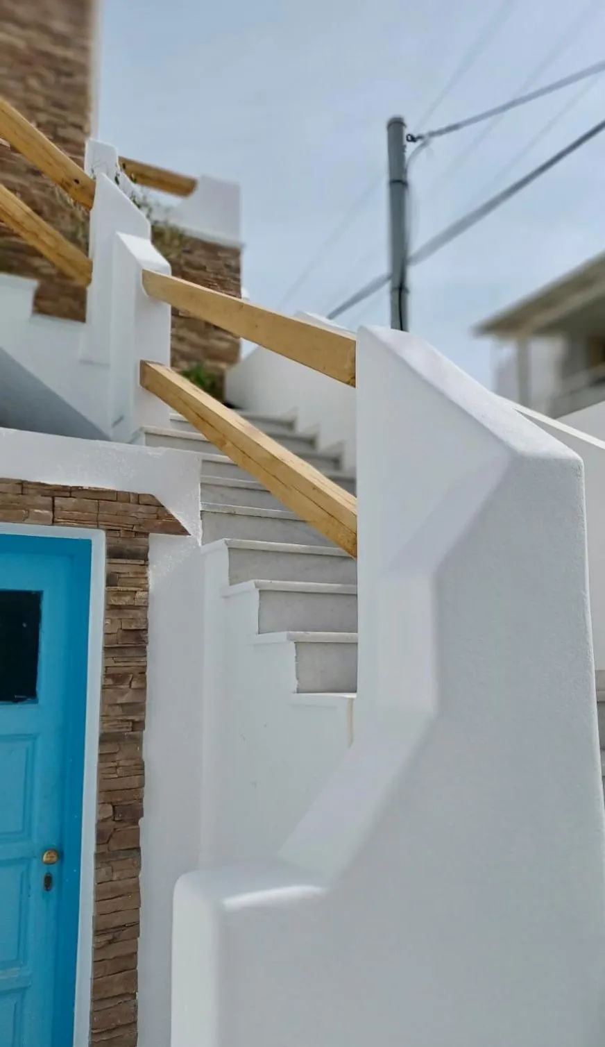 EVI Studios & Apartments