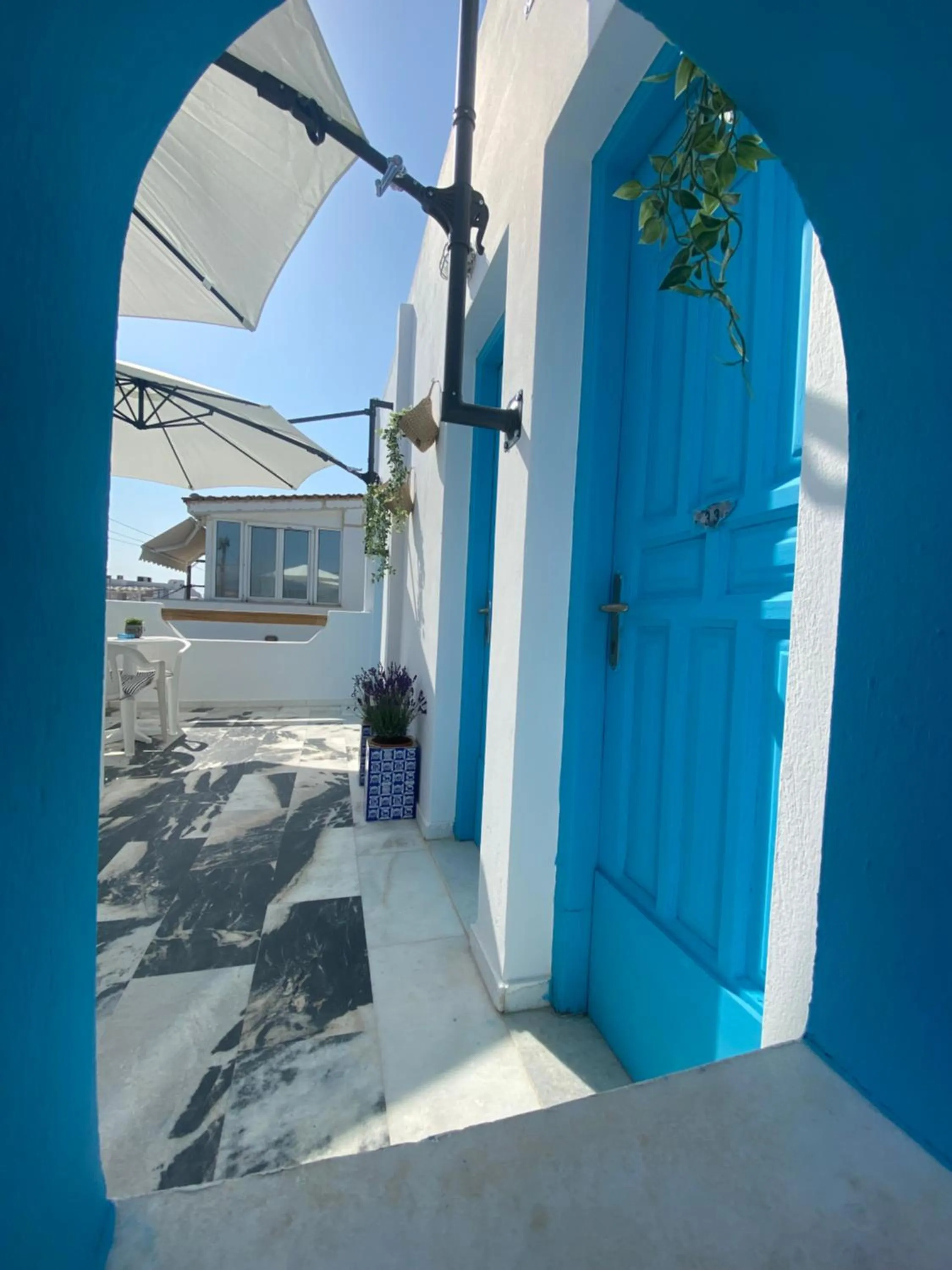 EVI Studios & Apartments