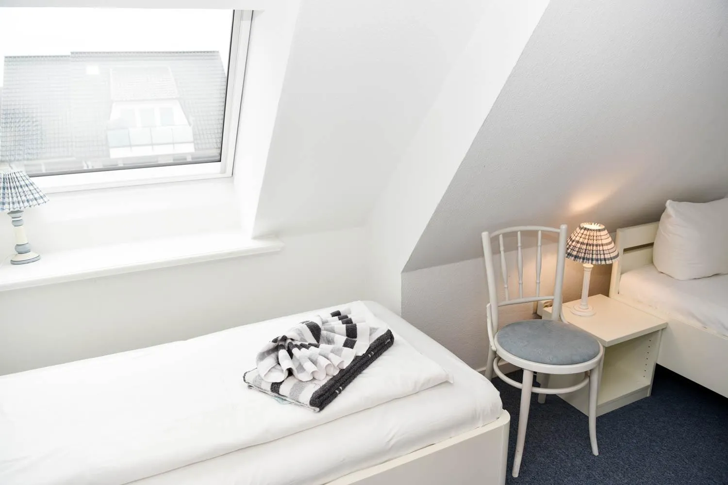 Bed in Carina 1Stock