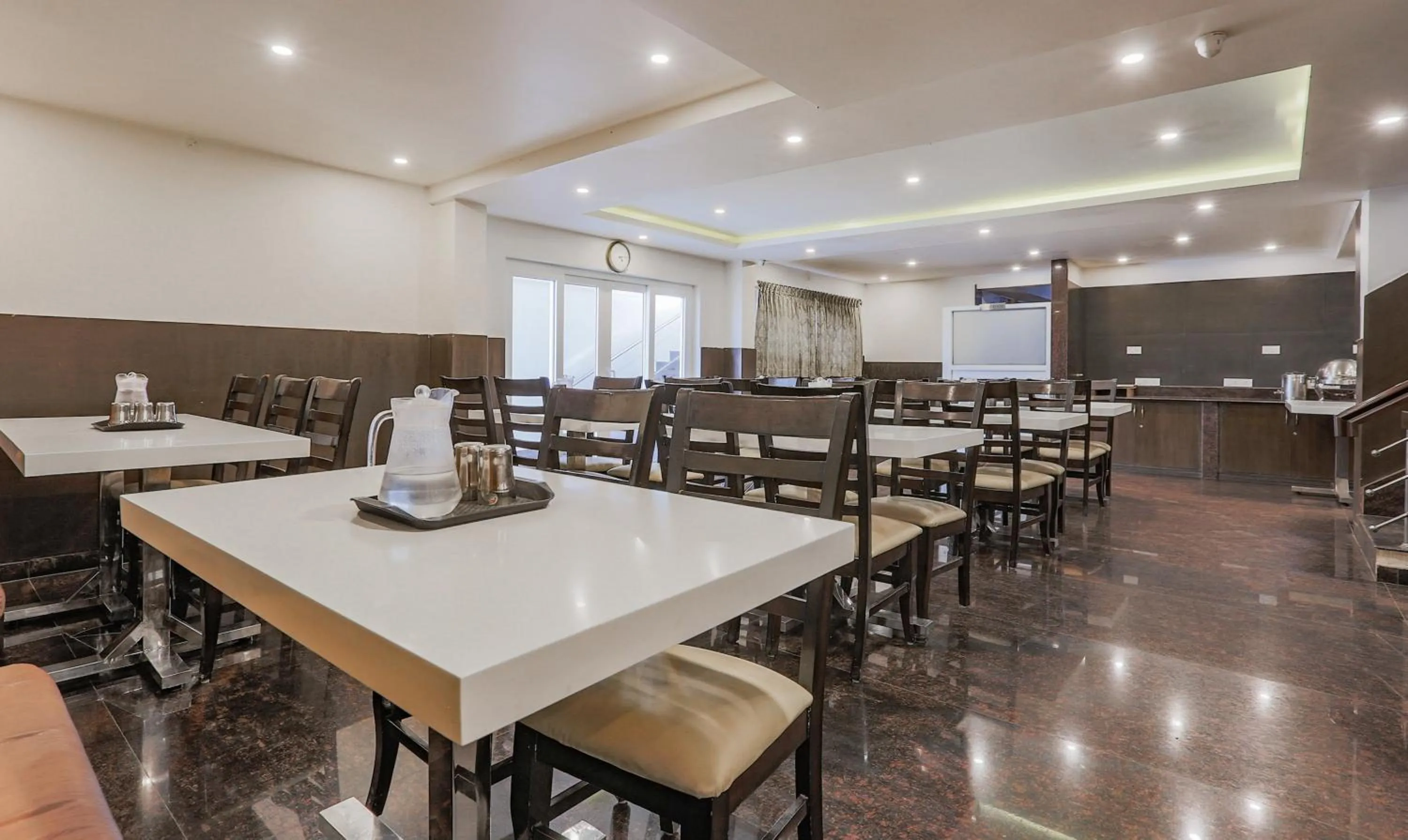 Restaurant/places to eat in The Baron