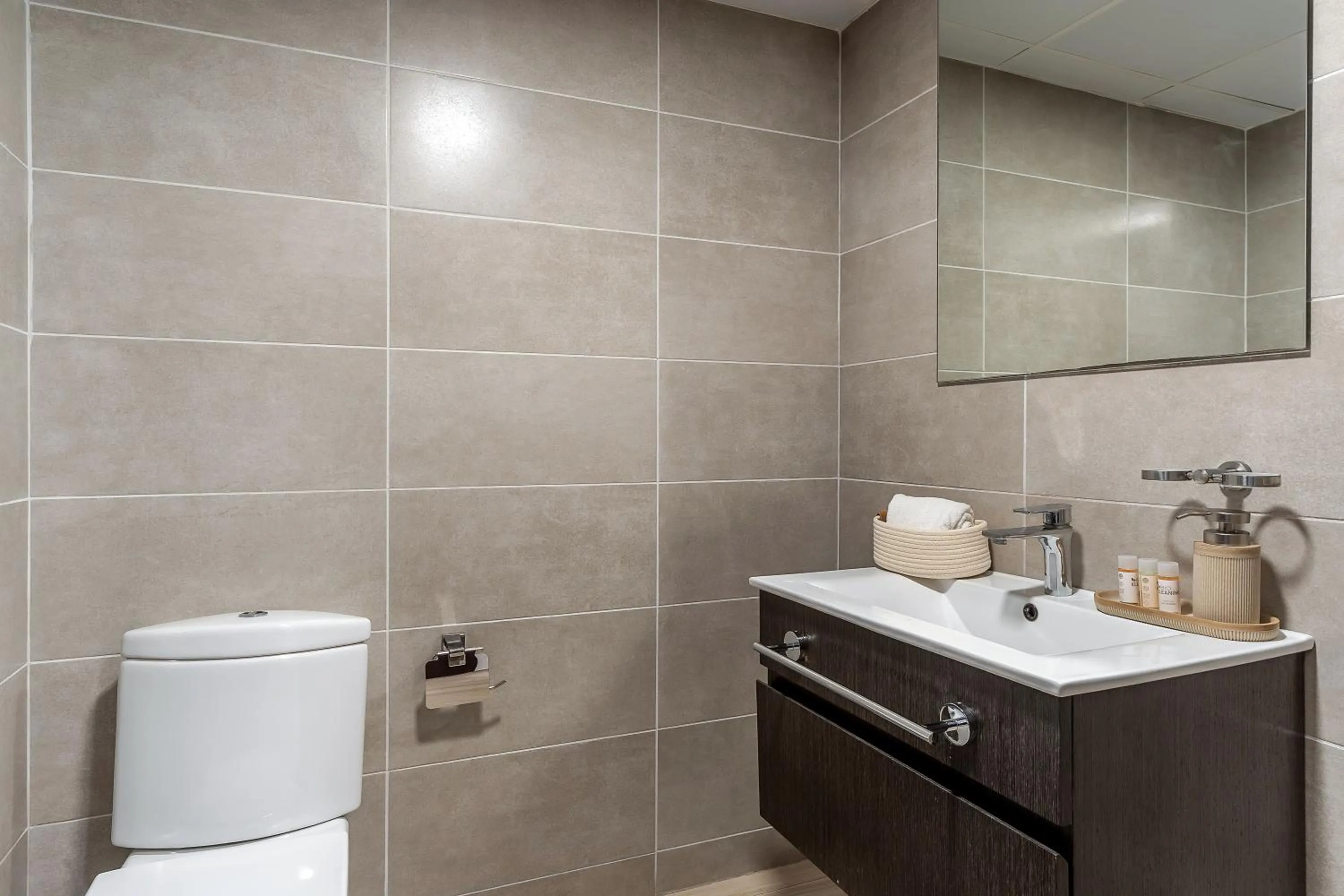 Bathroom in Aparthotel Centric