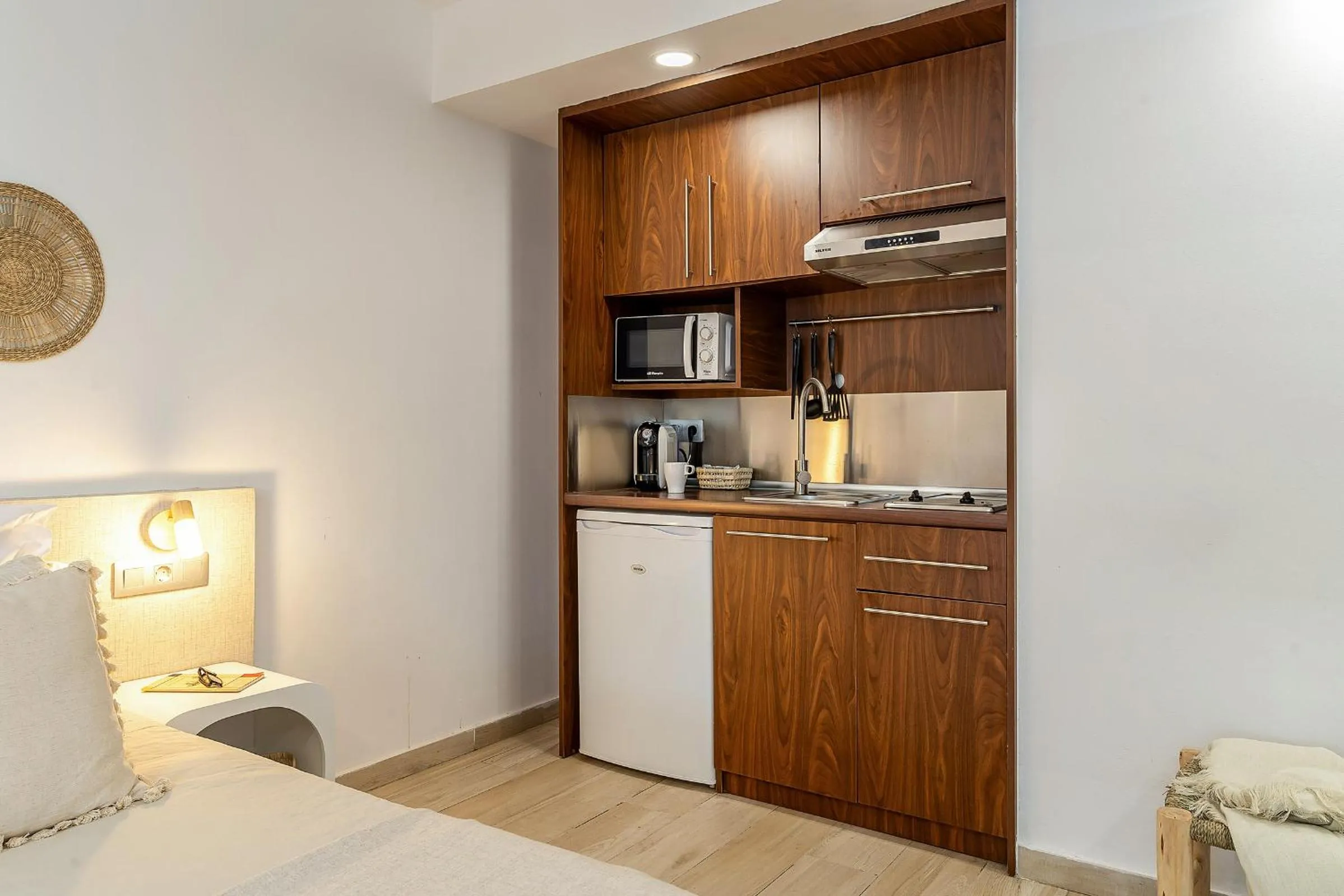 kitchen, Bed in Aparthotel Centric