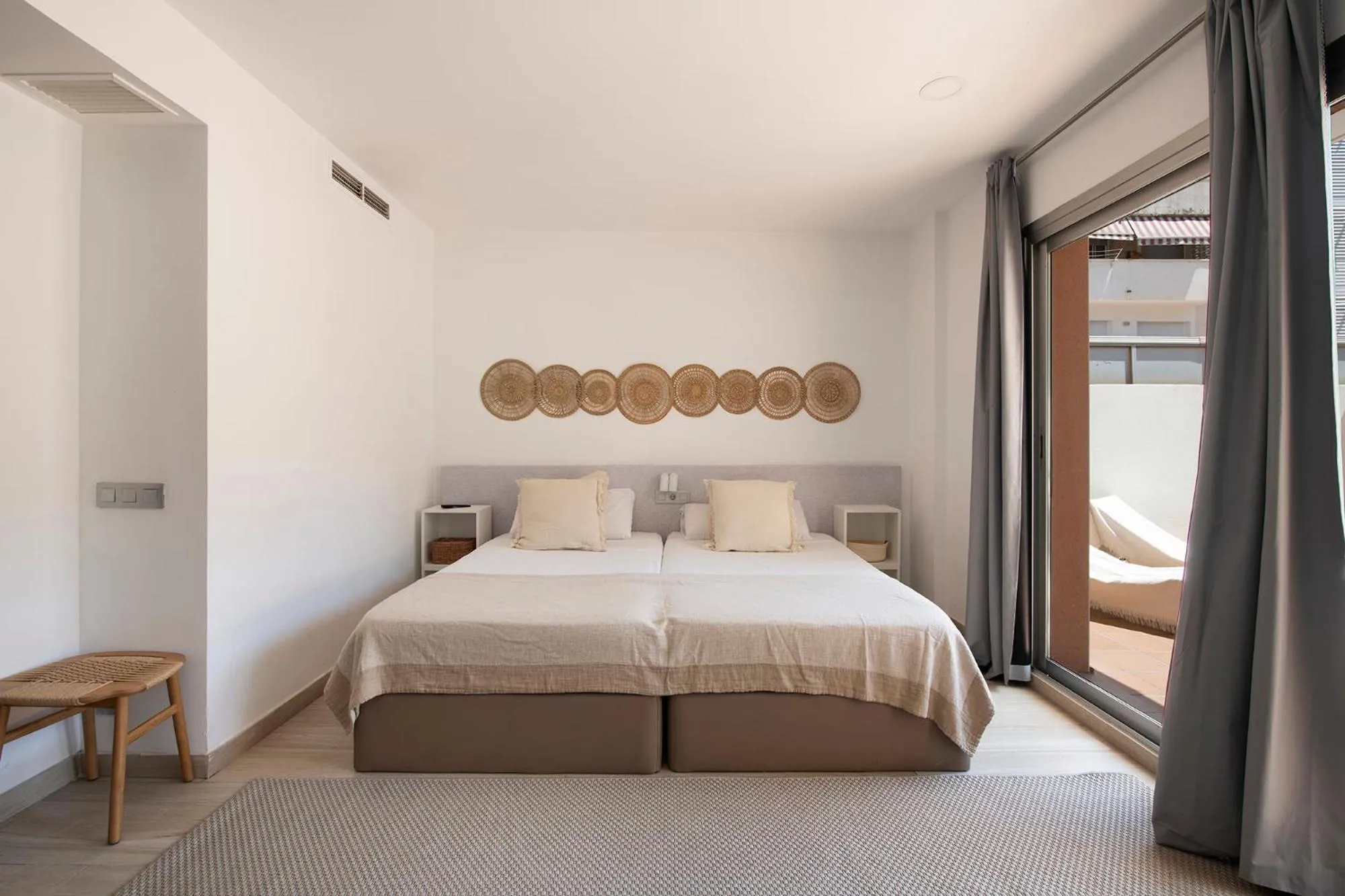 Bed in Aparthotel Centric