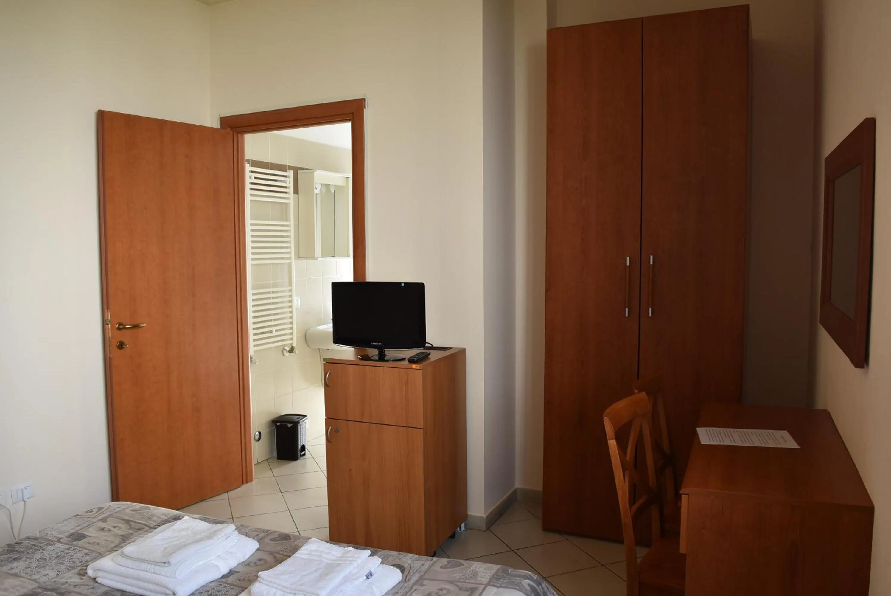 Bedroom, Bed in La Dea