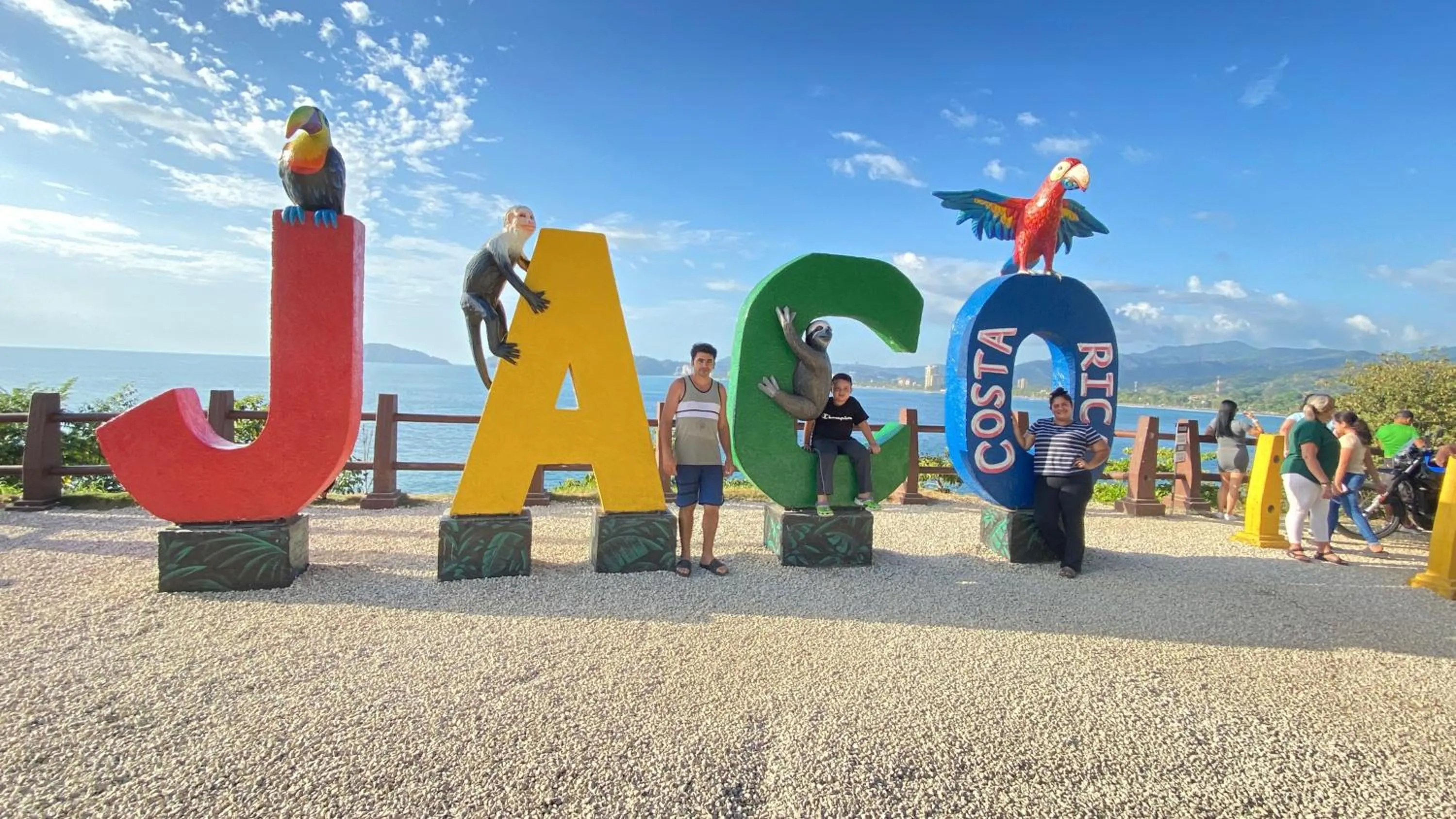 Nearby landmark in Park View Hotel & Restaurant