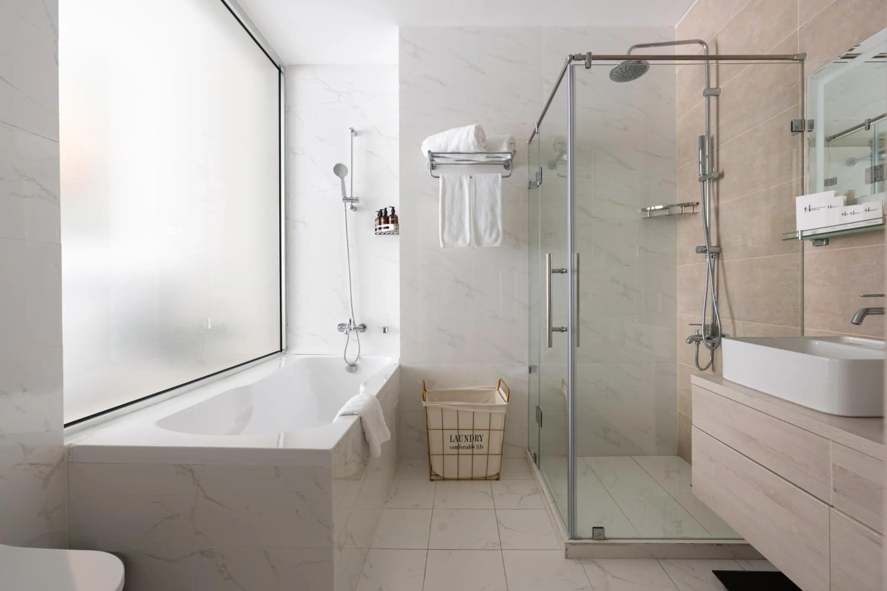 Shower in Hotel Inspira-S Tashkent