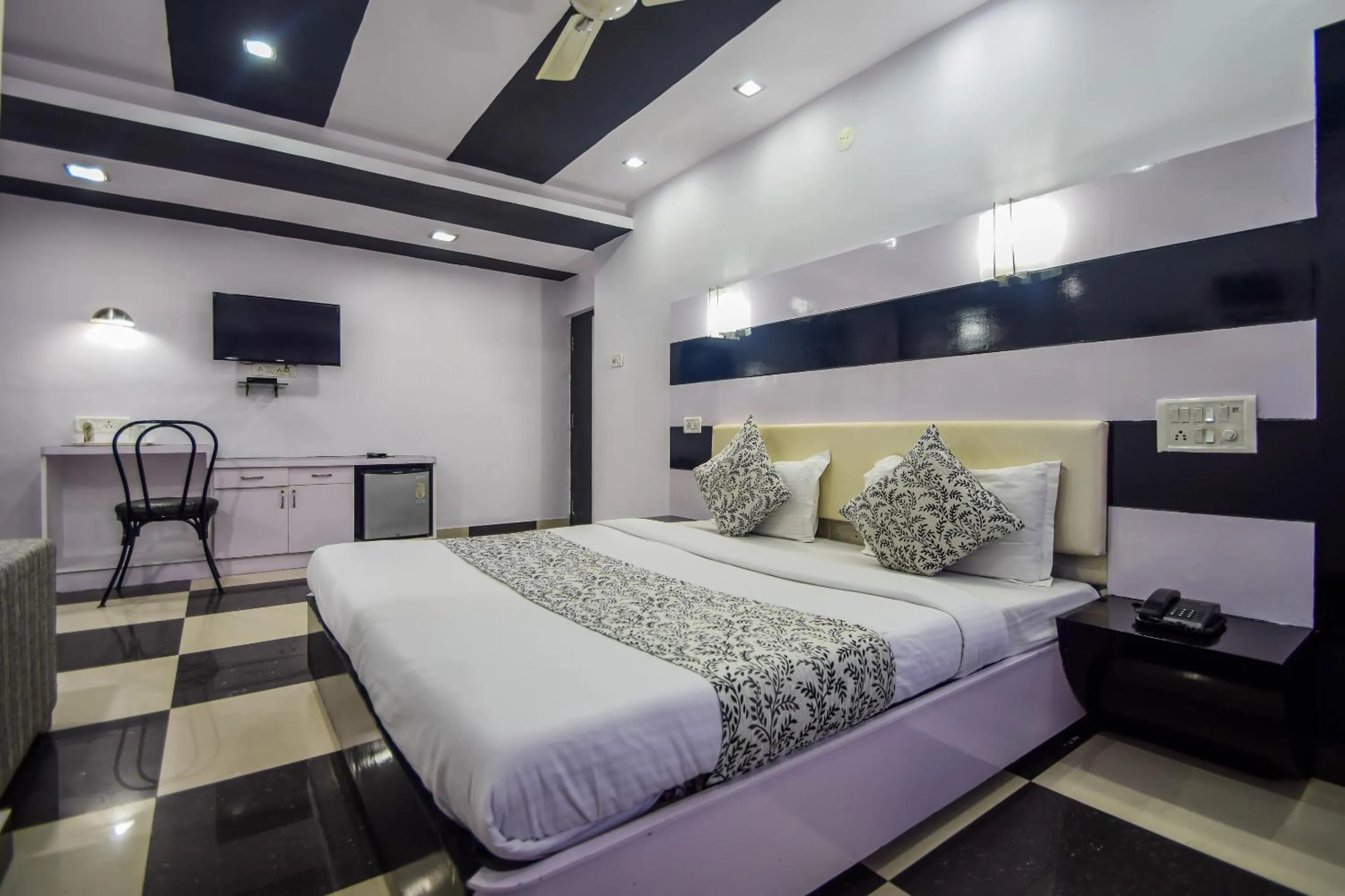 Bed in Hotel The Space