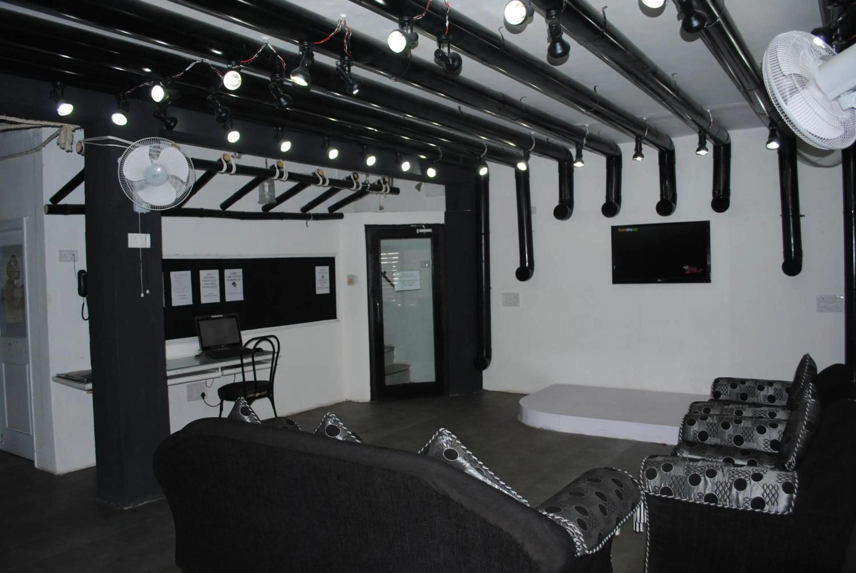 Business facilities, Bed in Hotel The Space