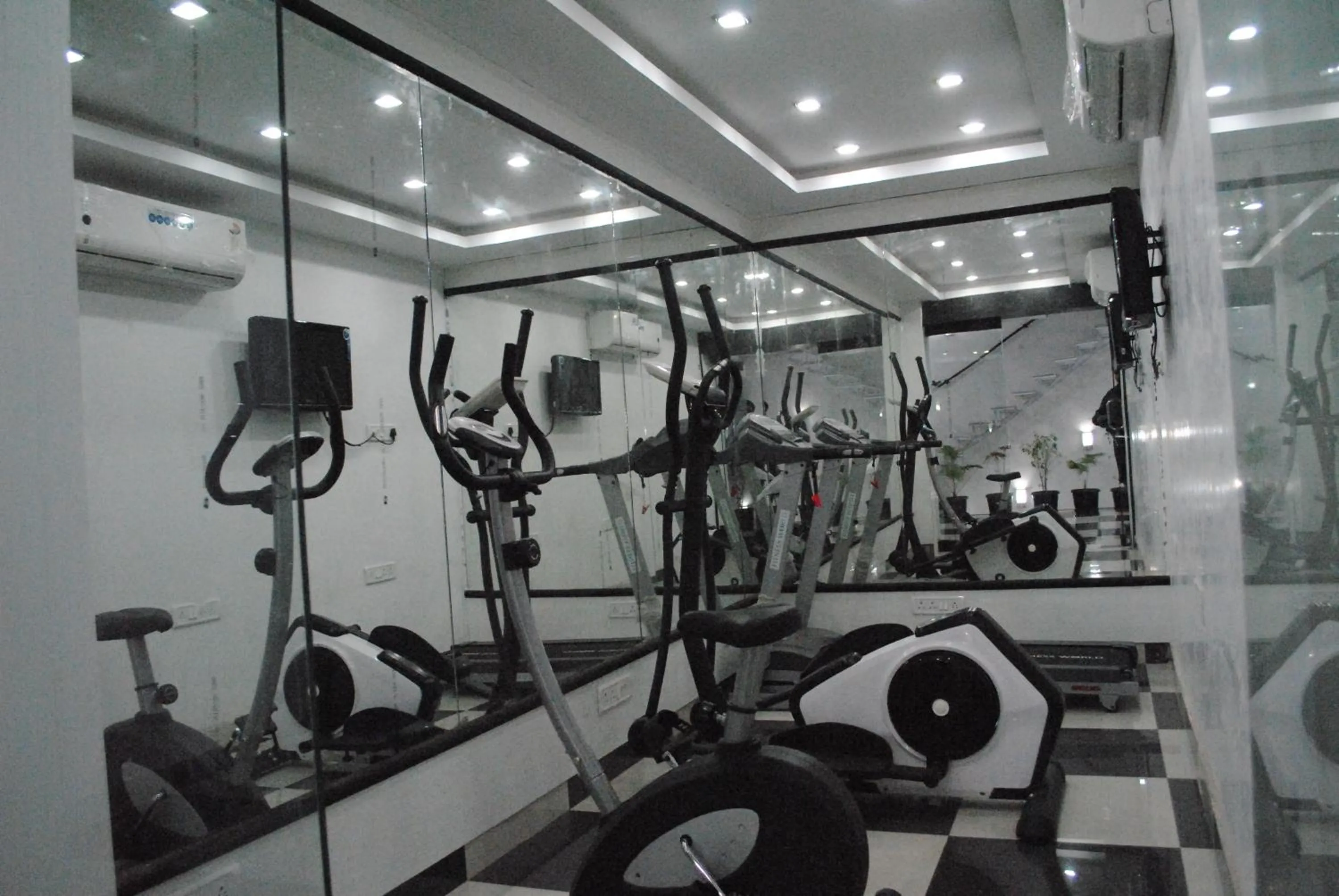Fitness centre/facilities in Hotel The Space