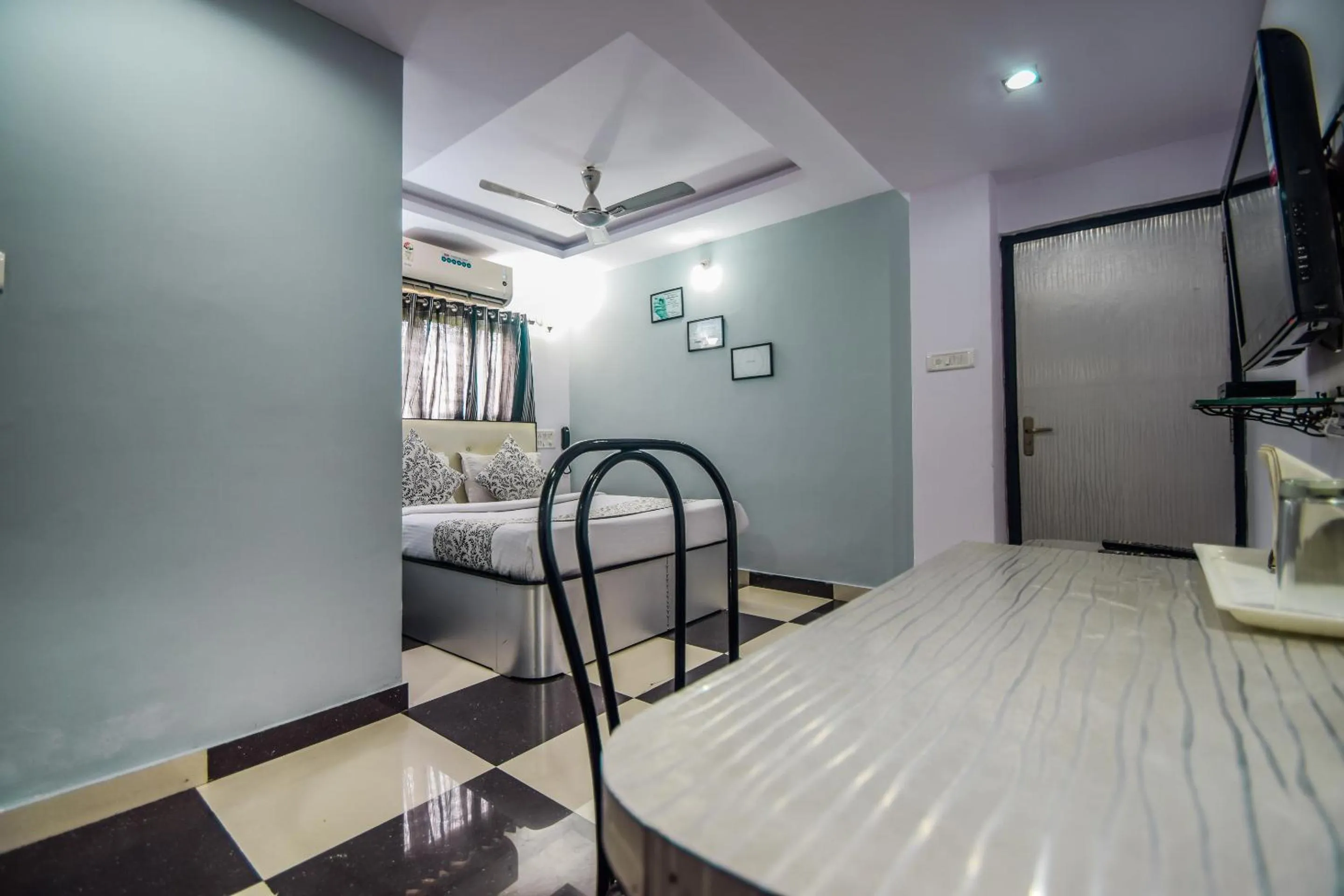 Bed in Hotel The Space