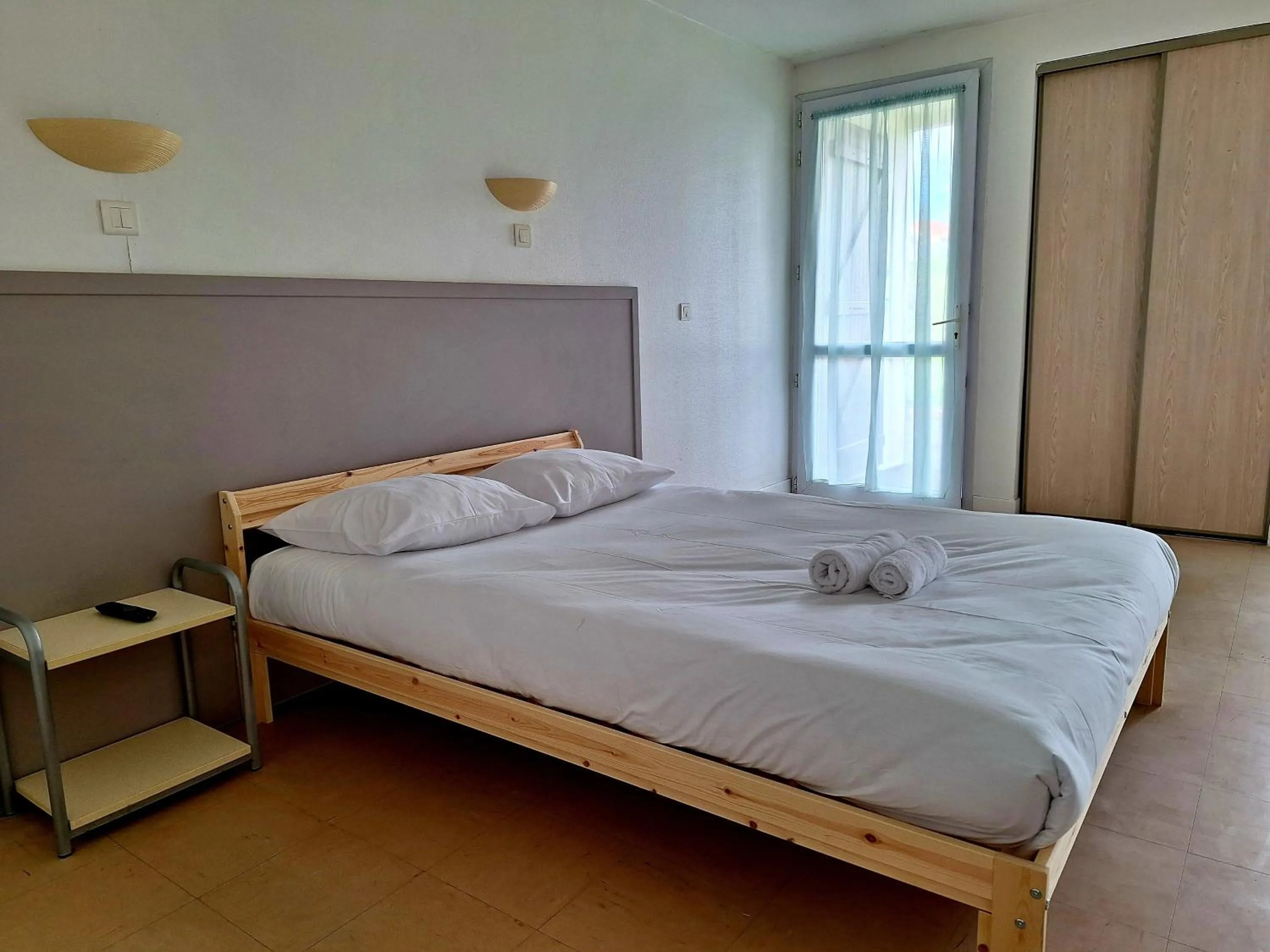 Bed in Hôtel Eden Lake