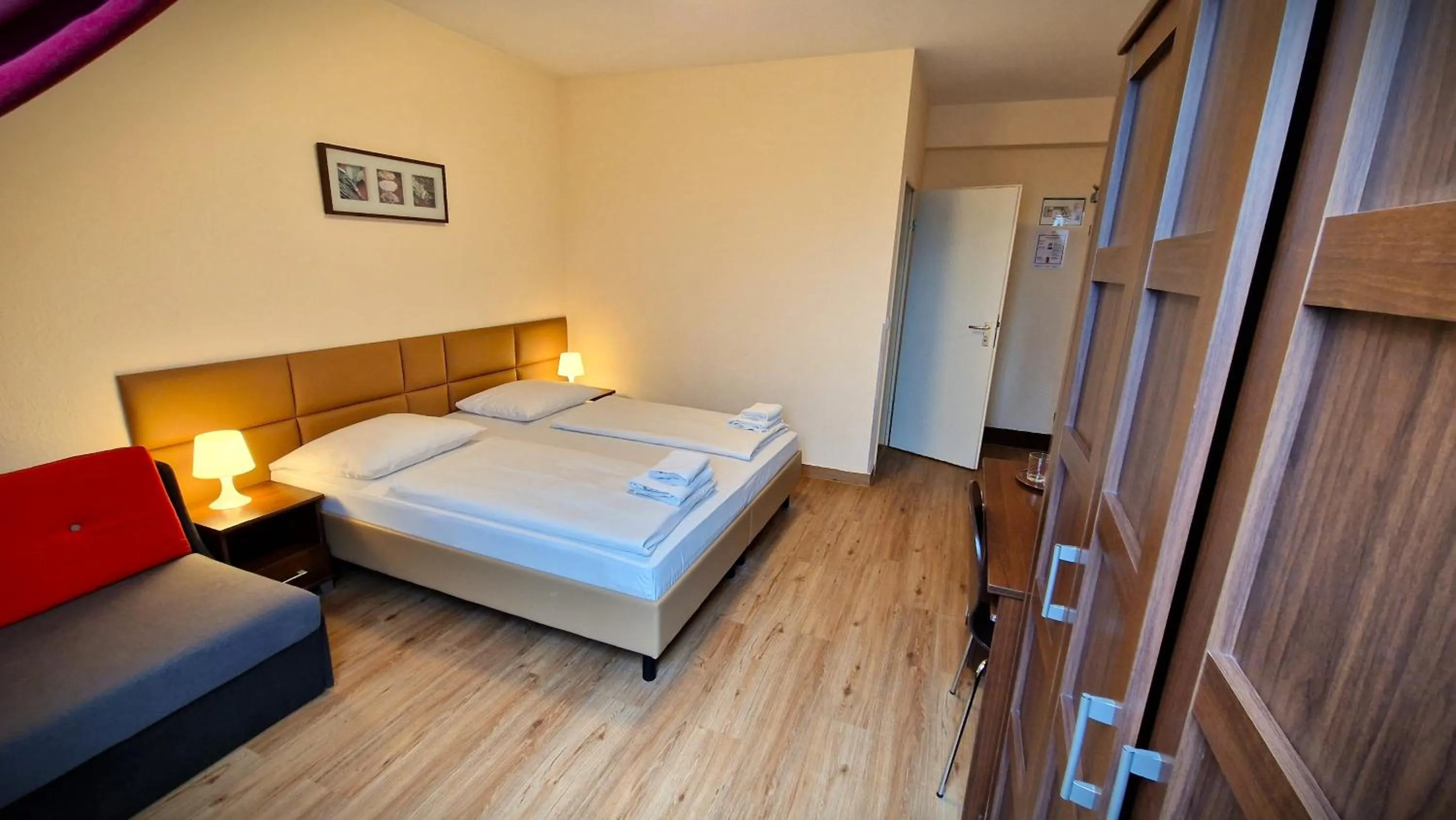 Photo of the whole room in Mikon Eastgate Hotel - City Centre