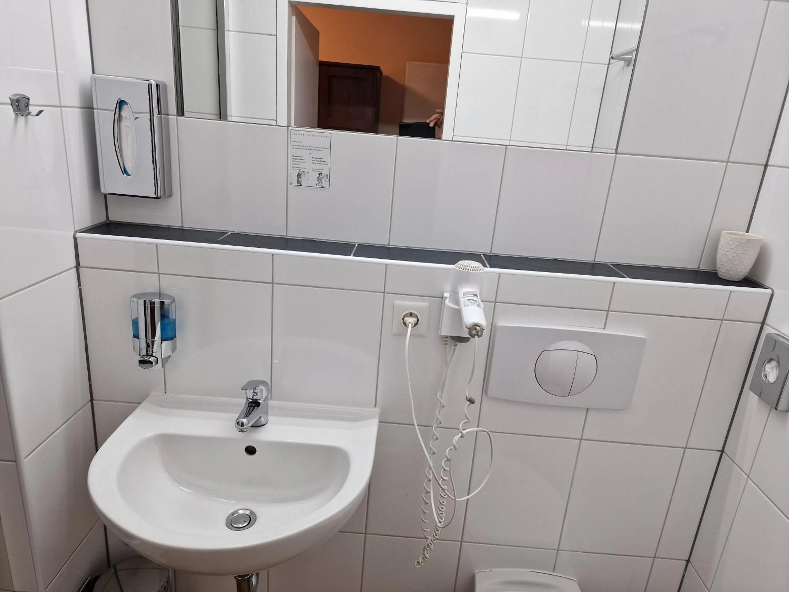 Bathroom in Mikon Eastgate Hotel - City Centre