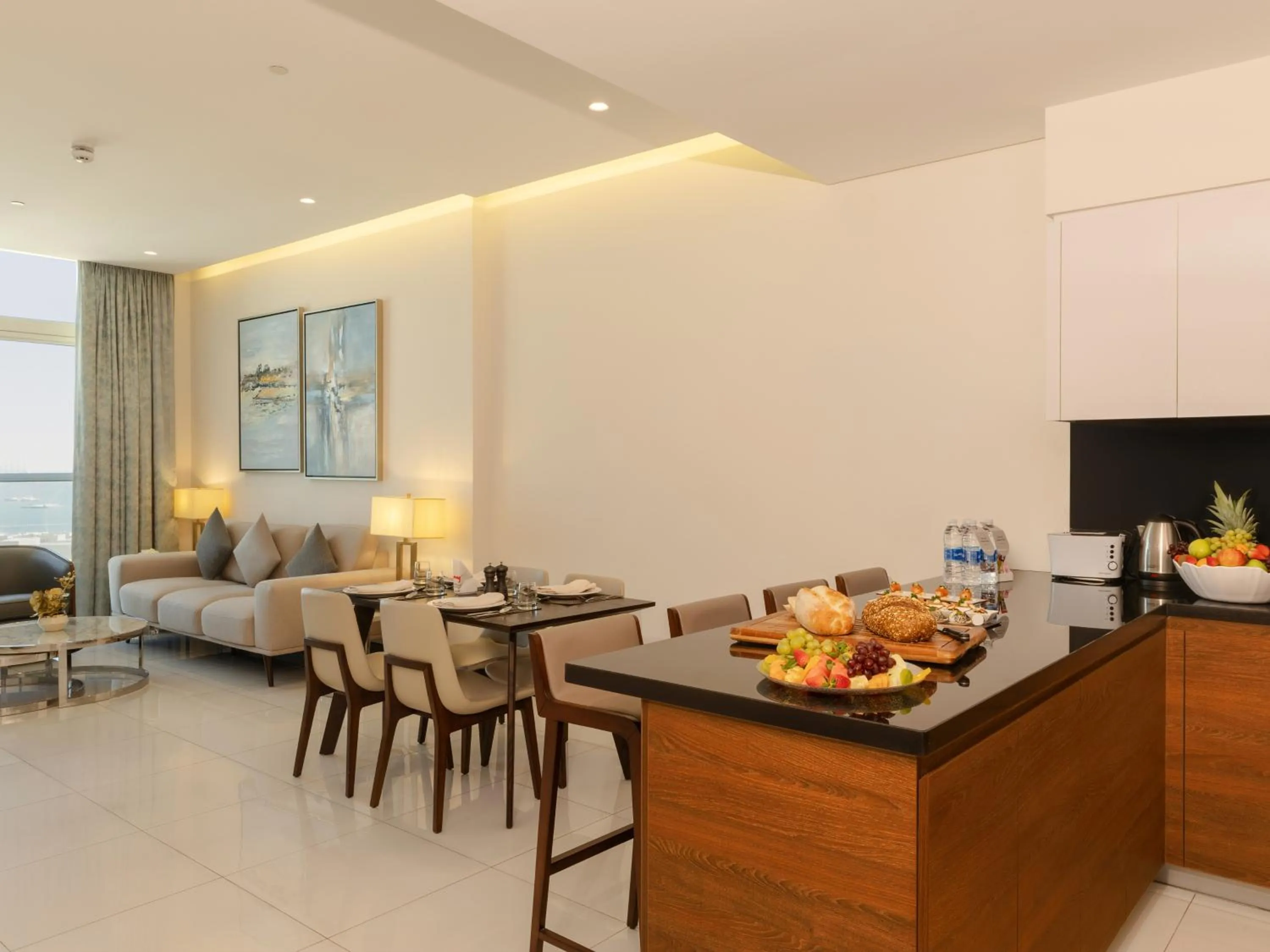 Kitchen or kitchenette in Swiss-Belsuites Admiral Juffair