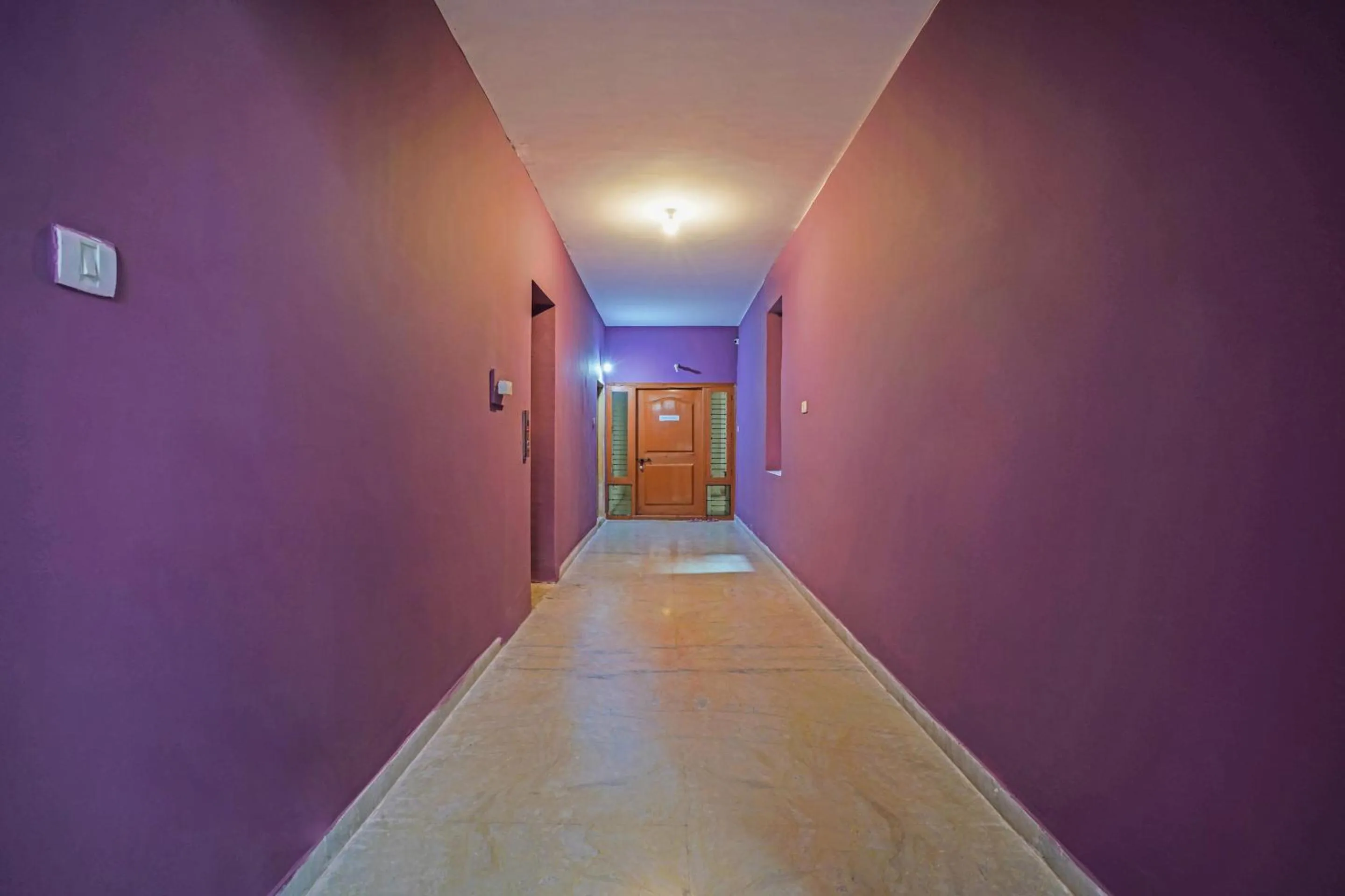 Lobby or reception in OYO Mint Leaves Near Alcazar Mall