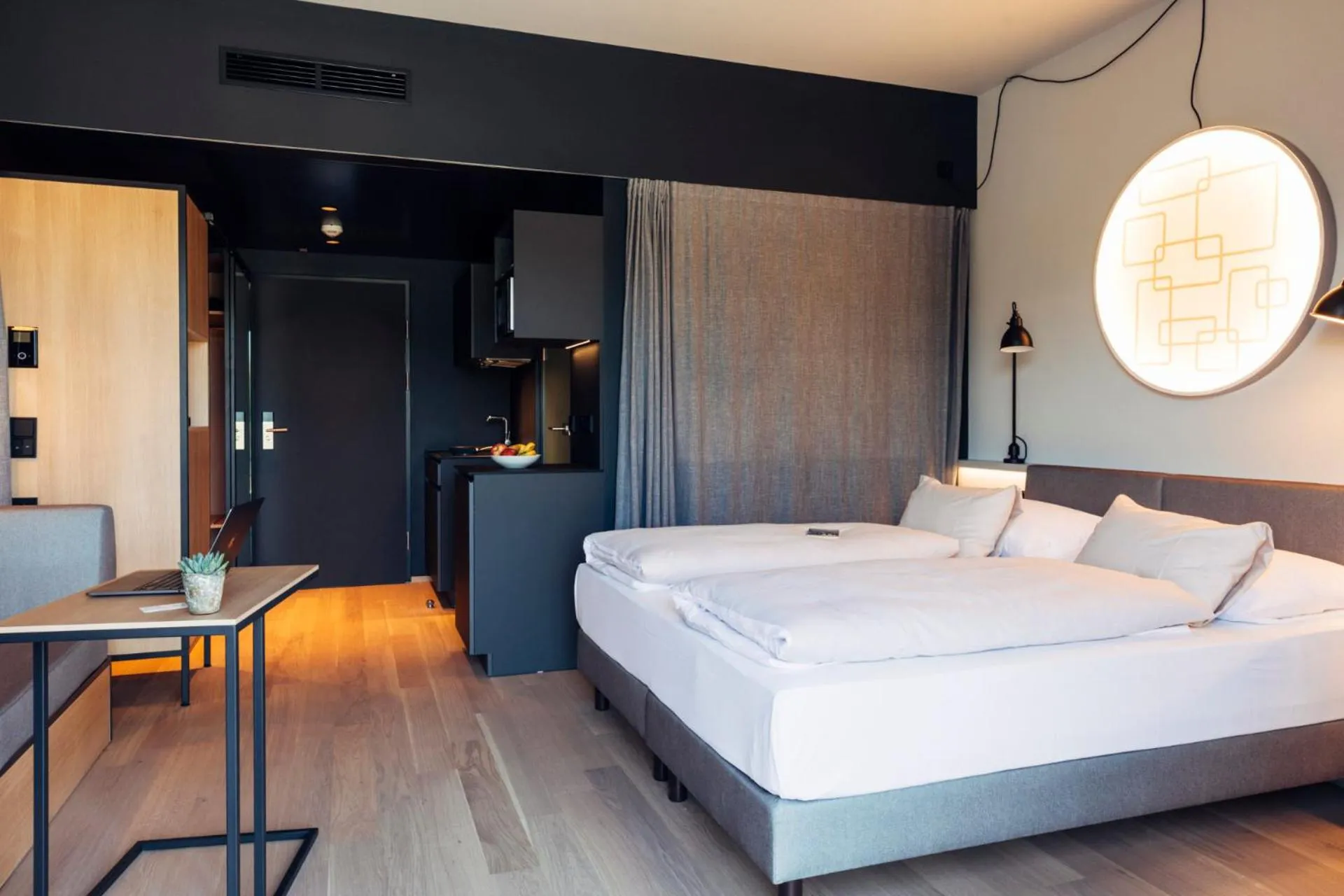 Photo of the whole room, Bed in harry's home Bischofshofen hotel & apartments