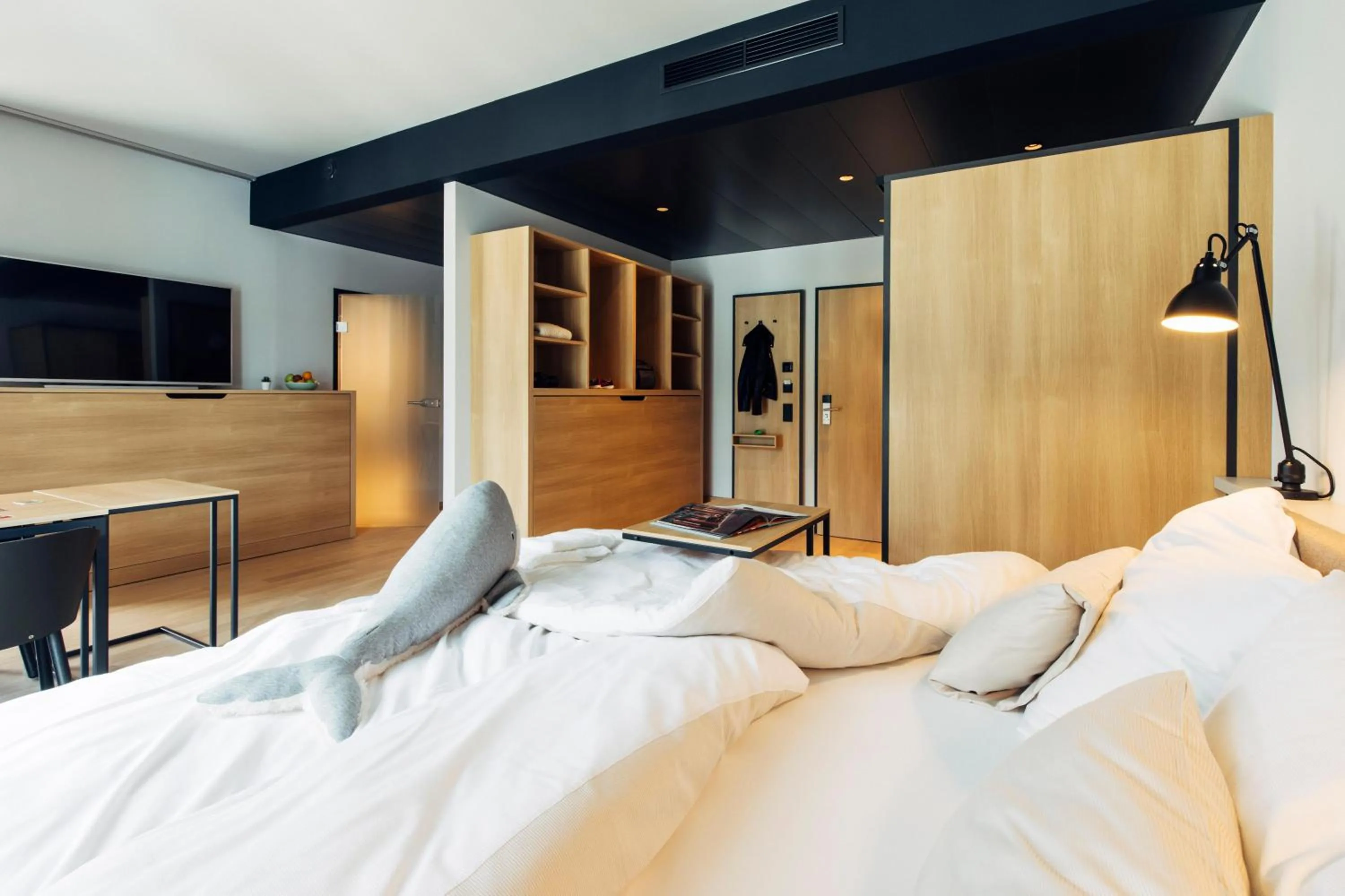 Photo of the whole room, Bed in harry's home Bischofshofen hotel & apartments