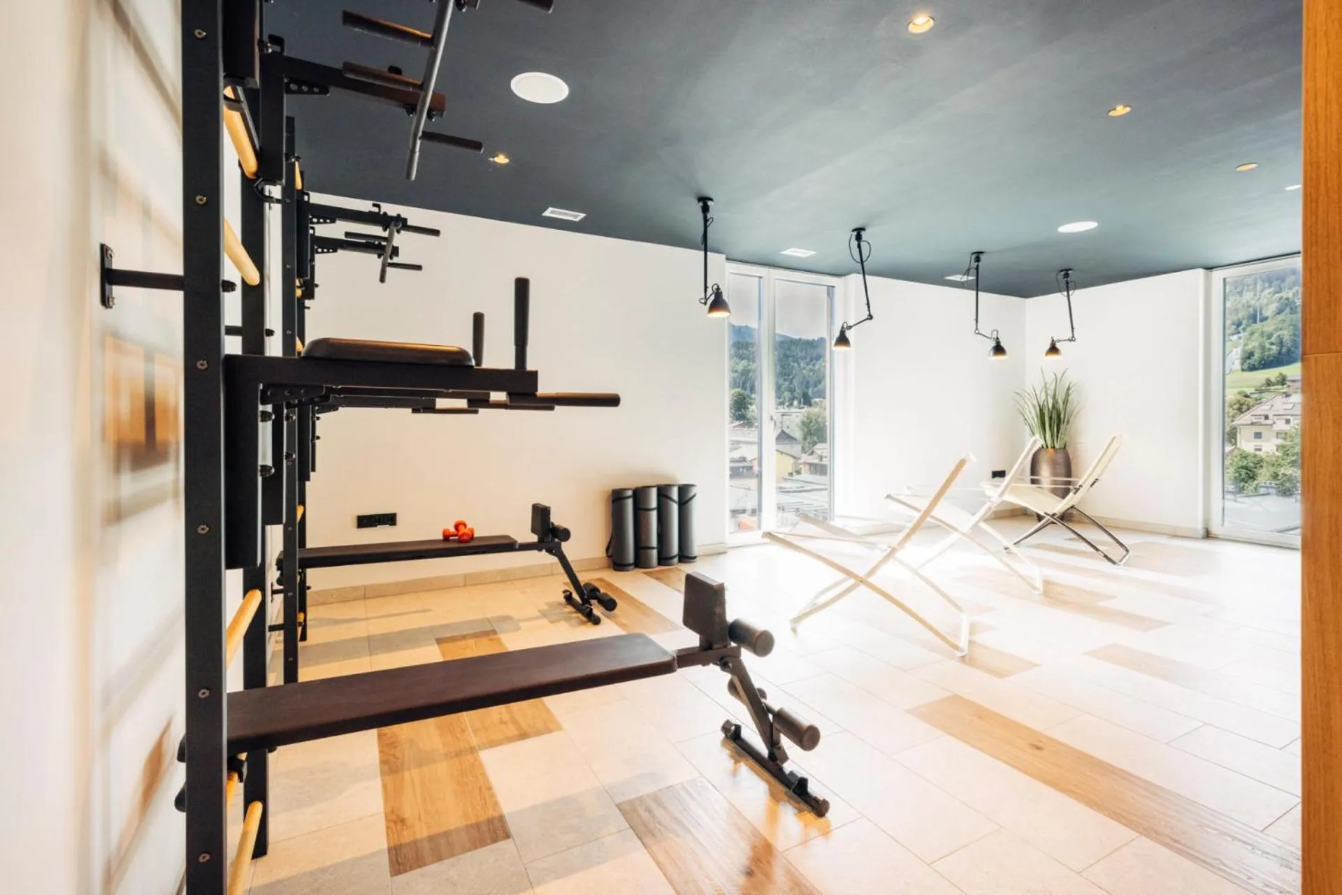 Fitness centre/facilities in harry's home Bischofshofen hotel & apartments