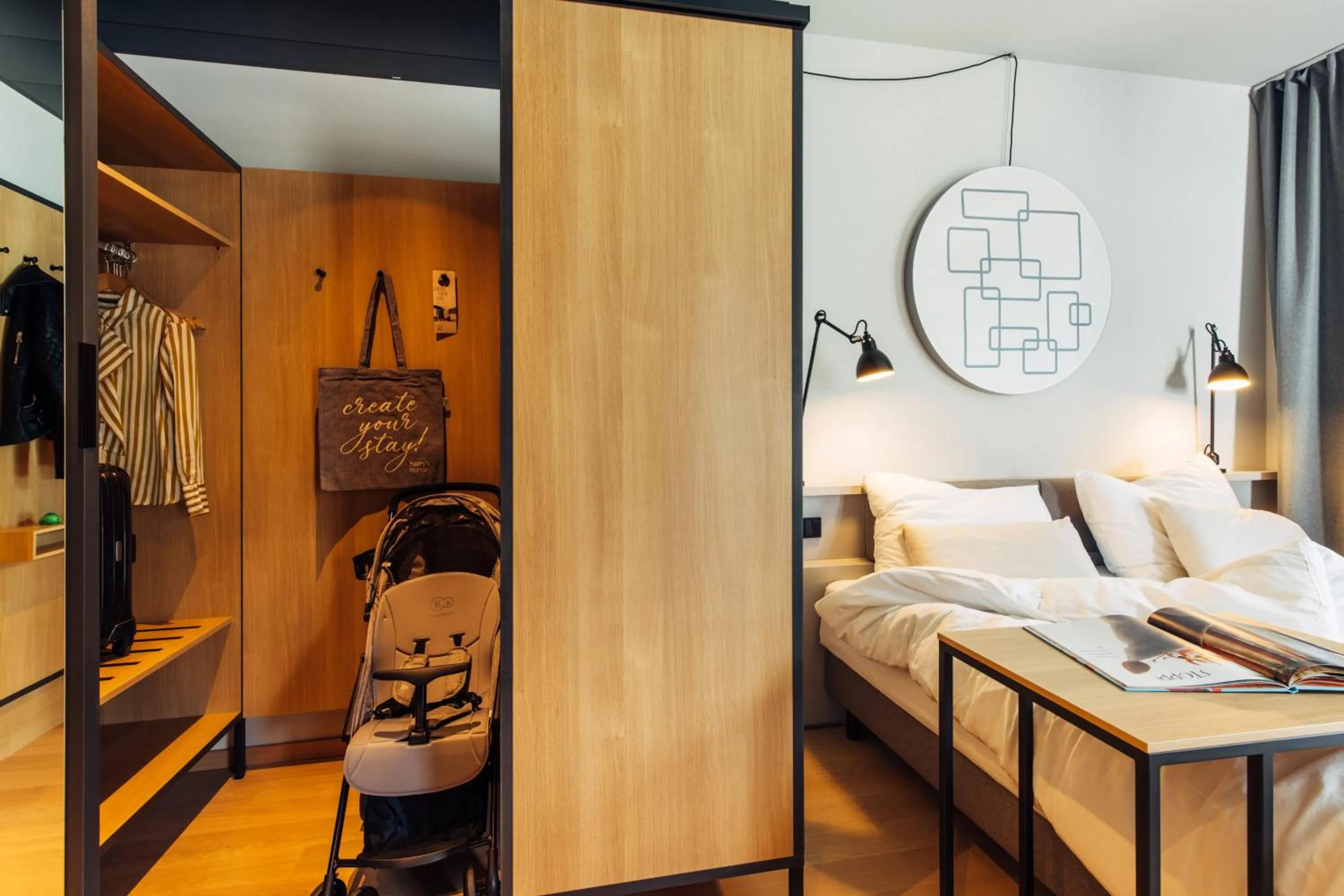 Photo of the whole room, Bed in harry's home Bischofshofen hotel & apartments