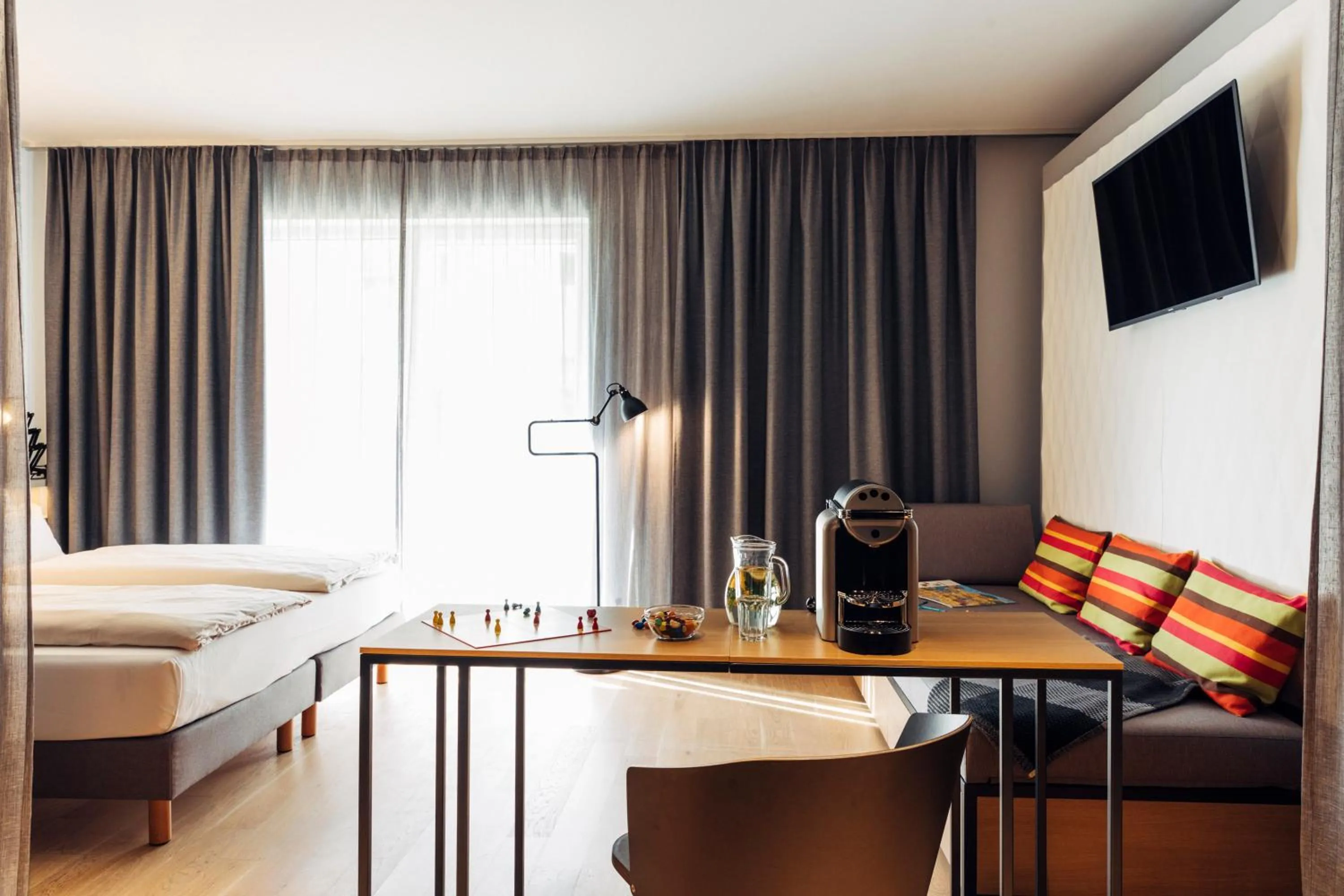 Photo of the whole room, Bed in harry's home Bischofshofen hotel & apartments