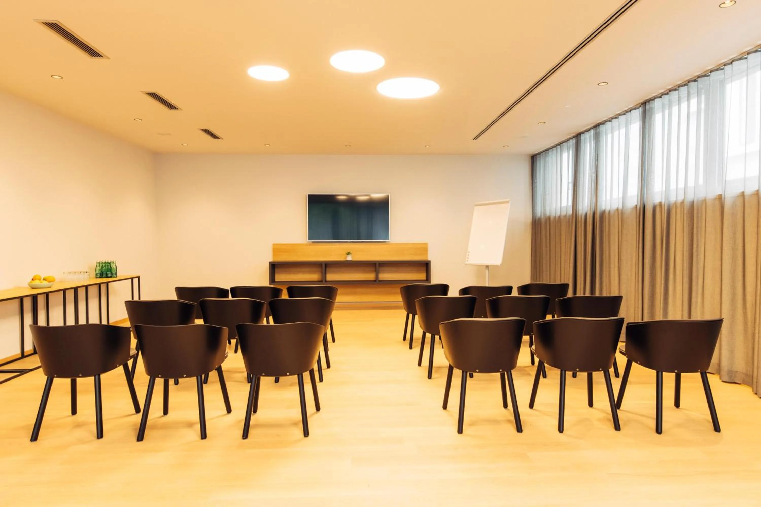 Meeting/conference room in harry's home Bischofshofen hotel & apartments