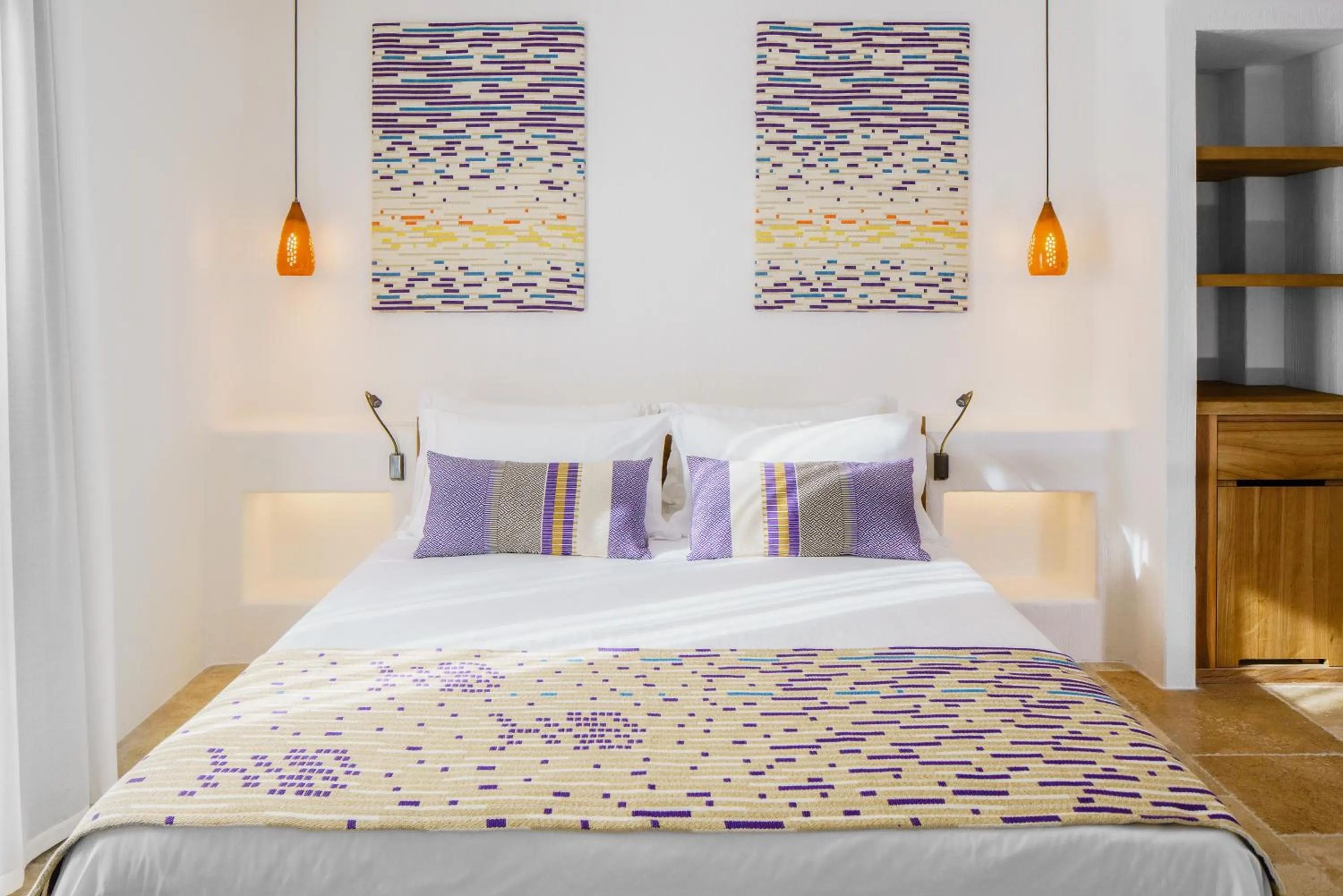 Bed in Sant Efis Hotel