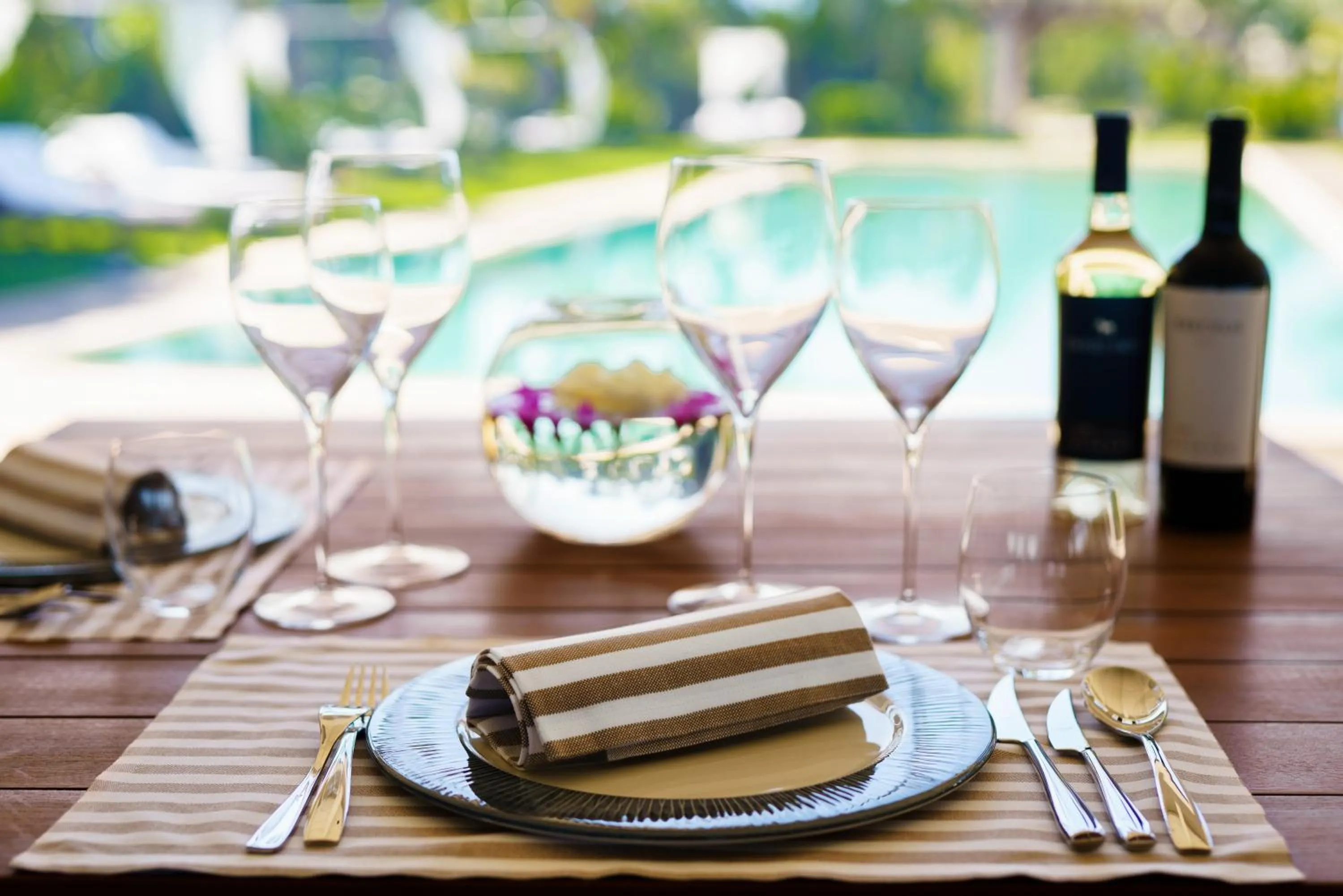 Restaurant/places to eat in Sant Efis Hotel