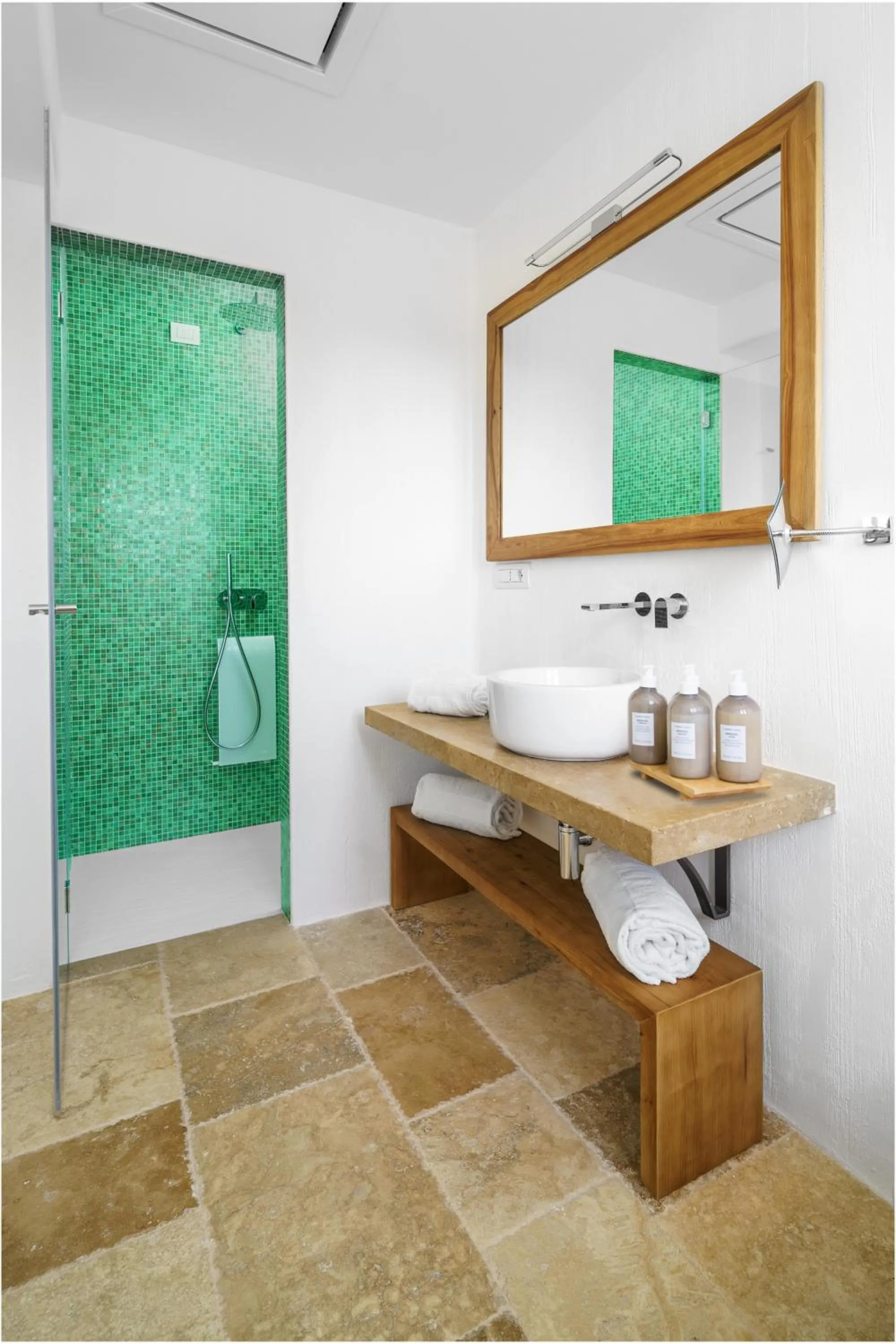 Bathroom in Sant Efis Hotel