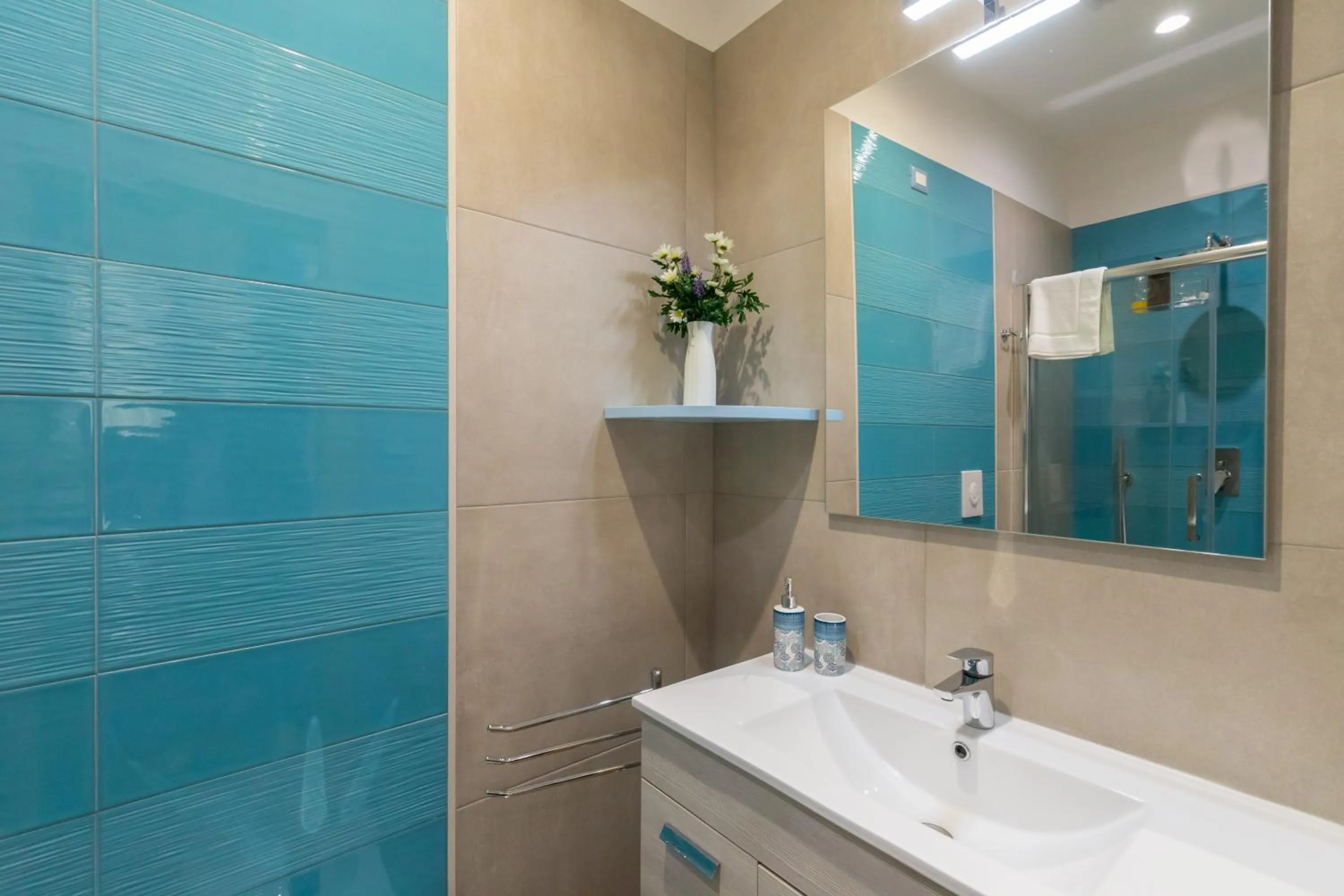 Bathroom in Le Meraviglie Di Napoli