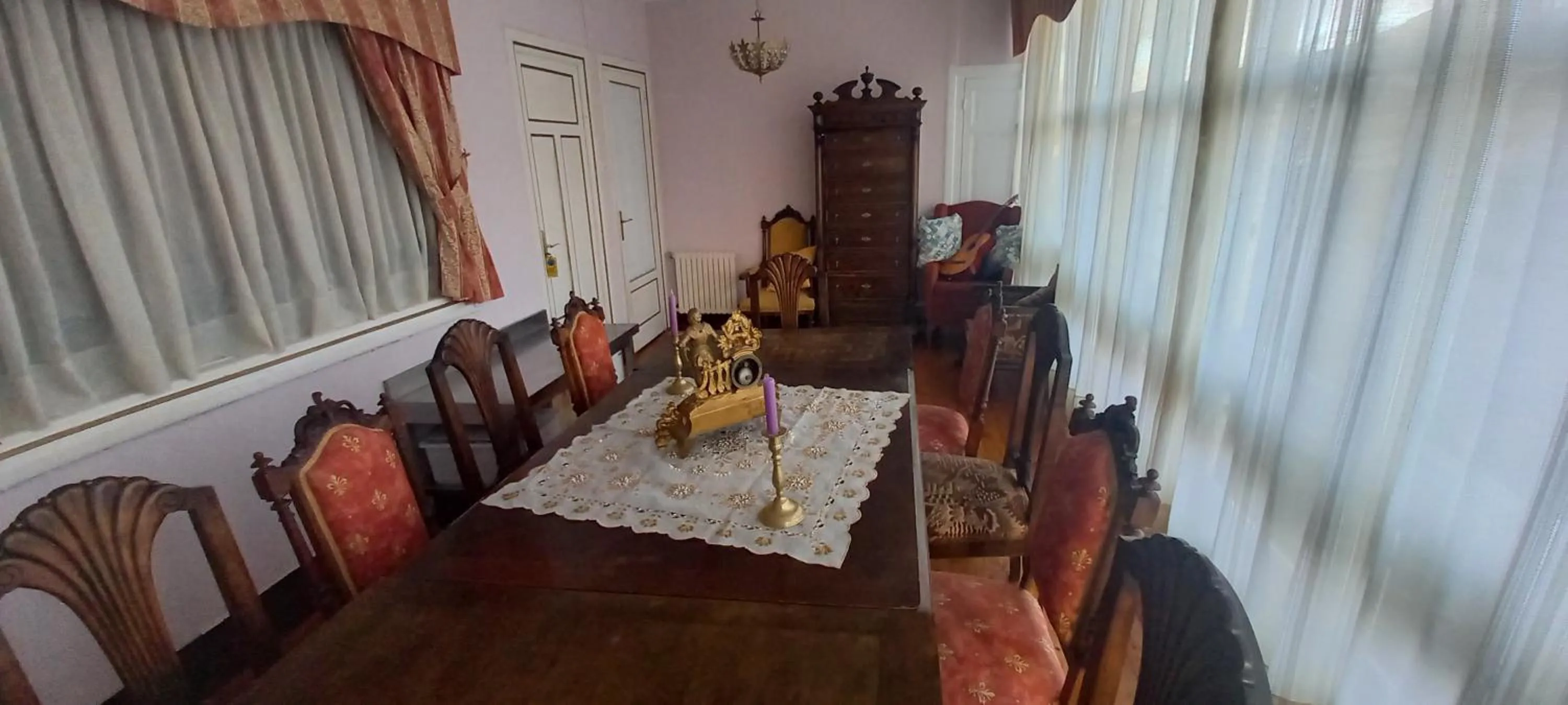 EL BORDON DE LA CASA BATALLON