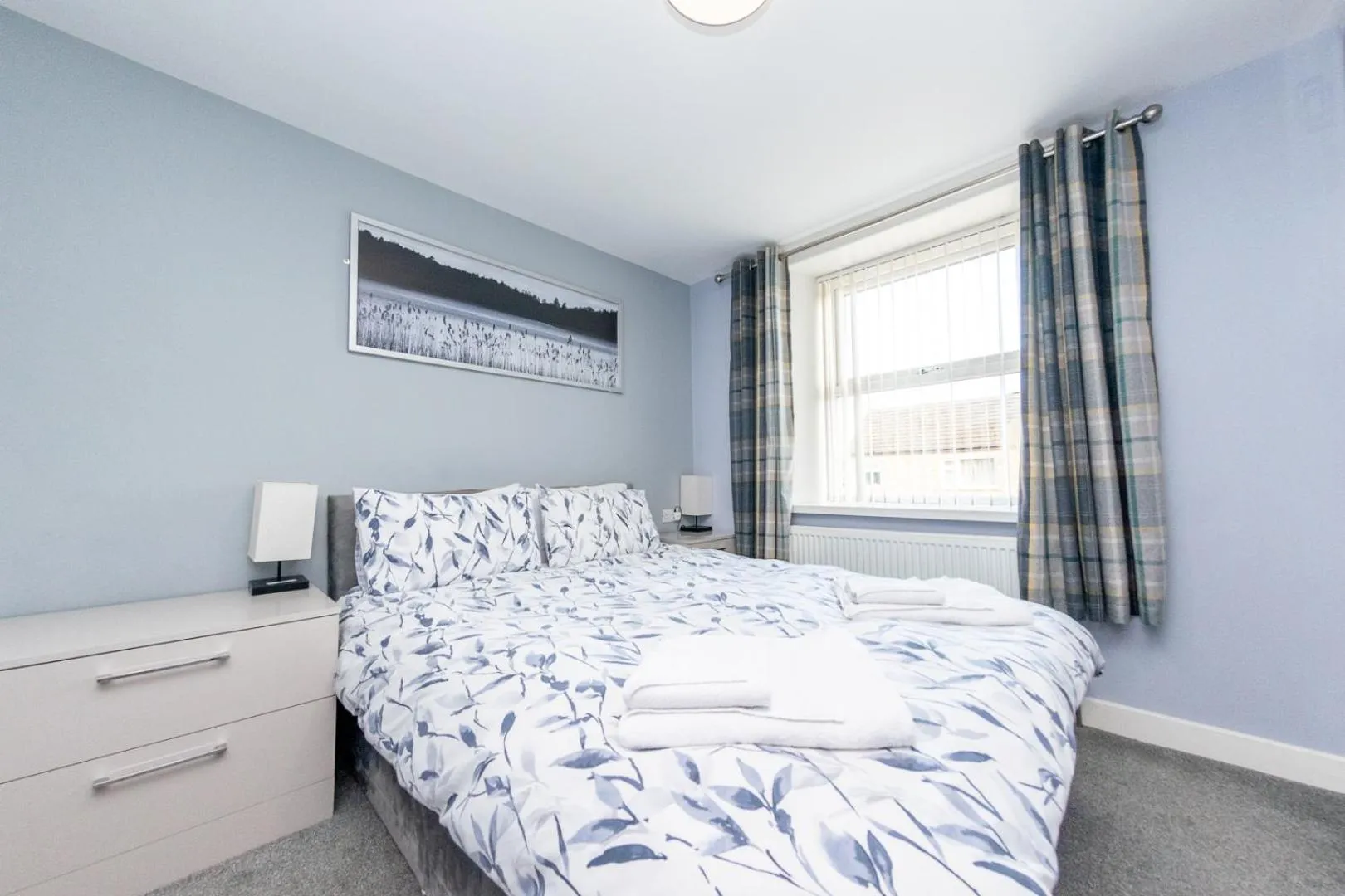 Bedroom, Bed in The Halfway House Inn