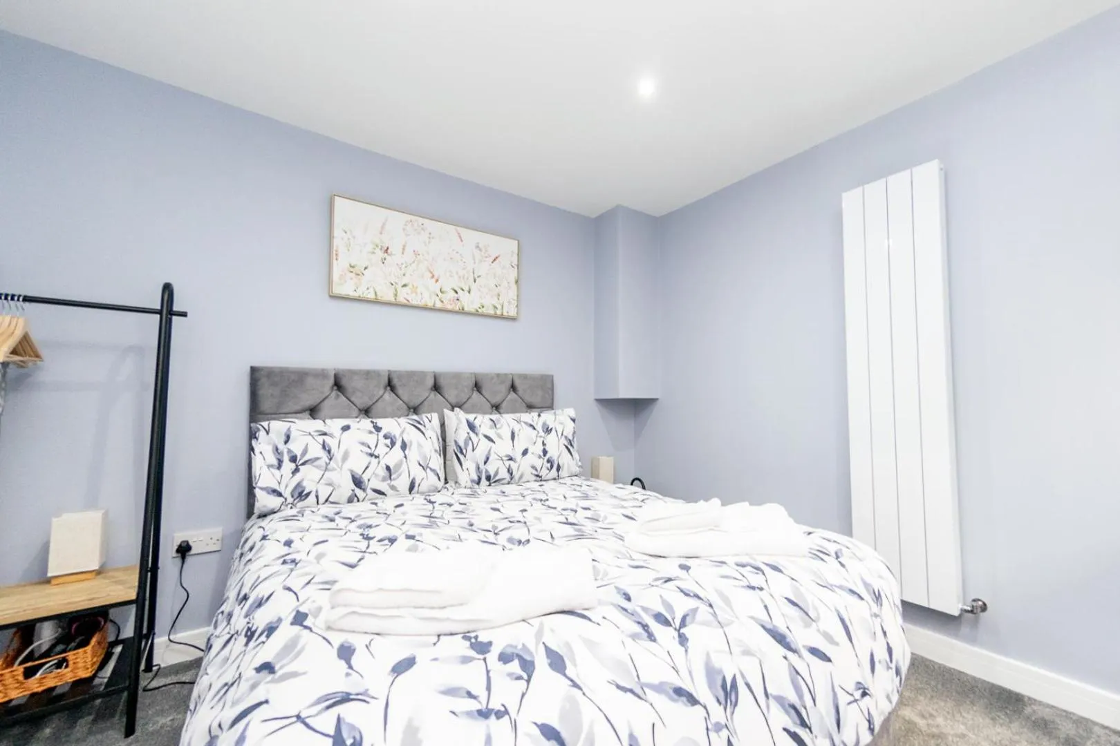 Bedroom, Bed in The Halfway House Inn