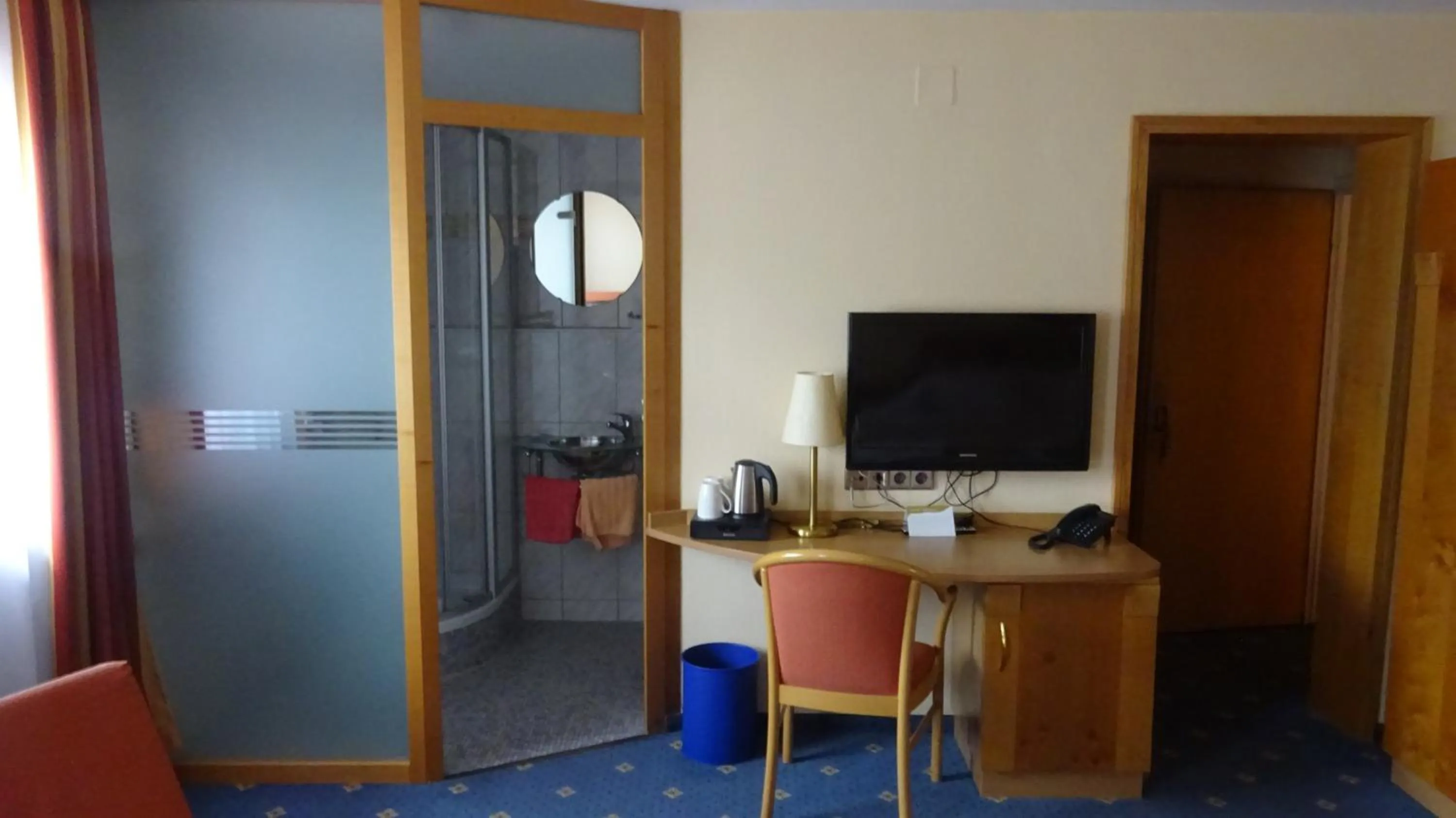 Shower in Hotel Altenberg