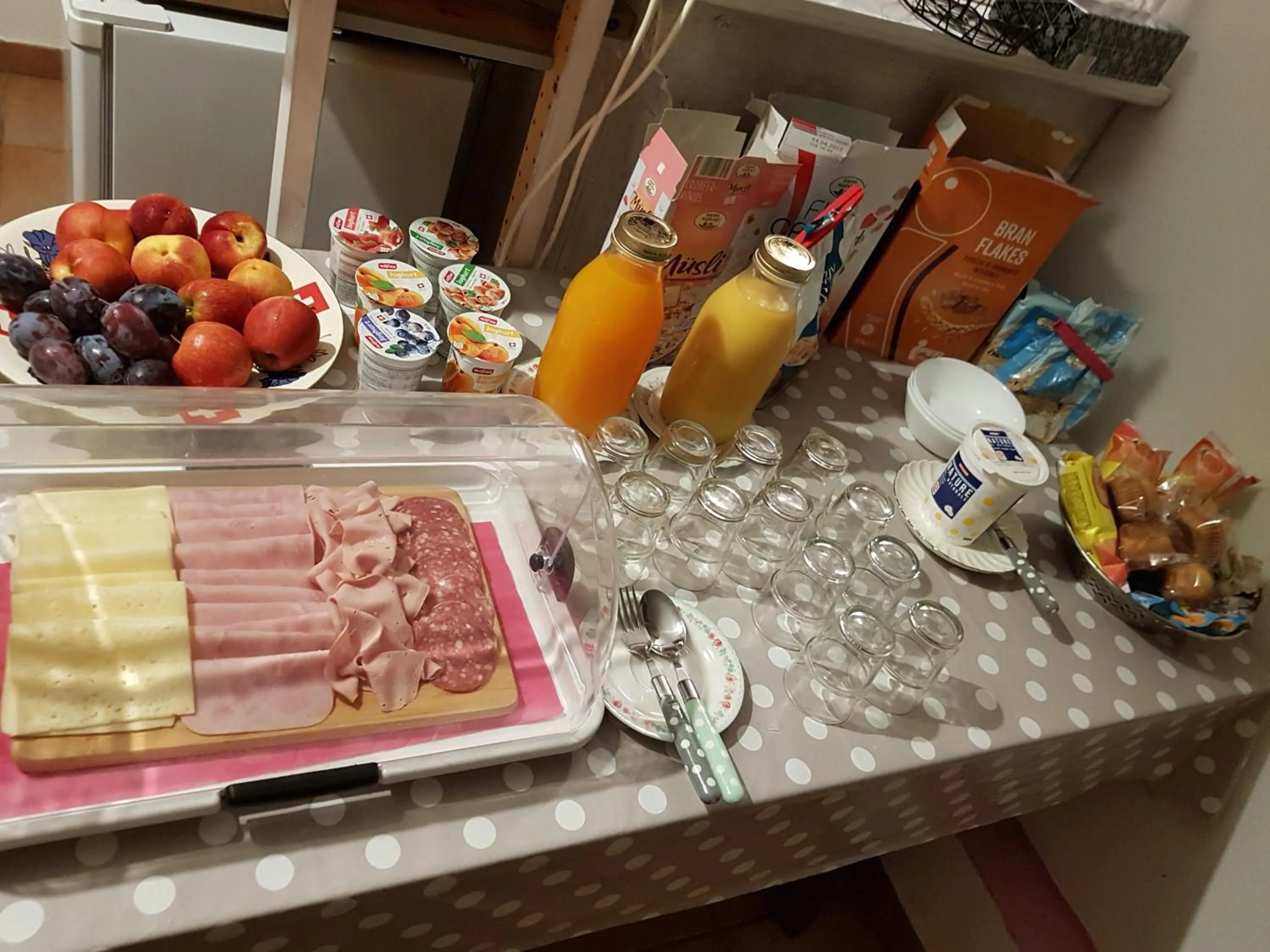 Buffet breakfast in Garni Elisabetta