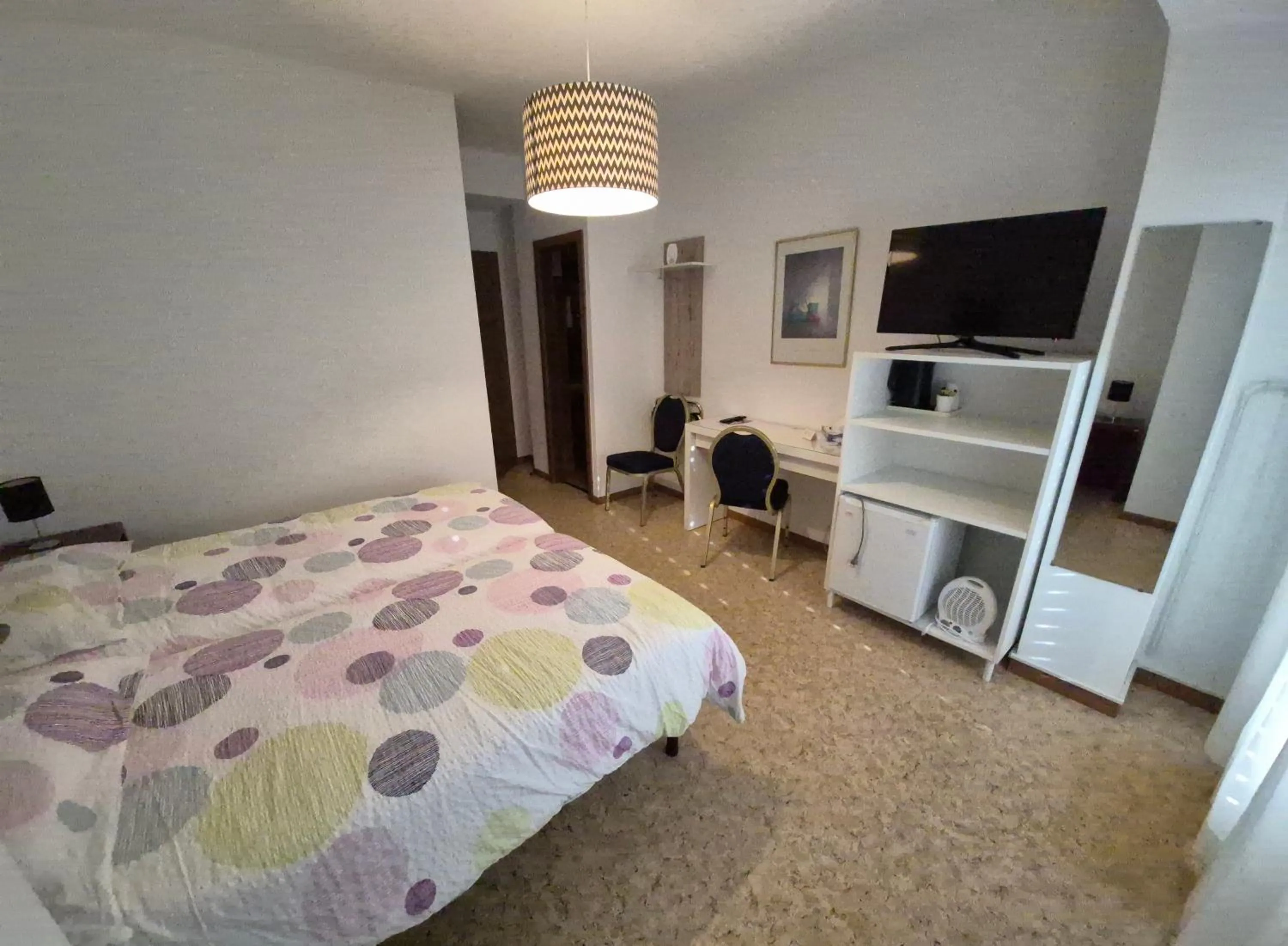 Photo of the whole room, Bed in Garni Elisabetta
