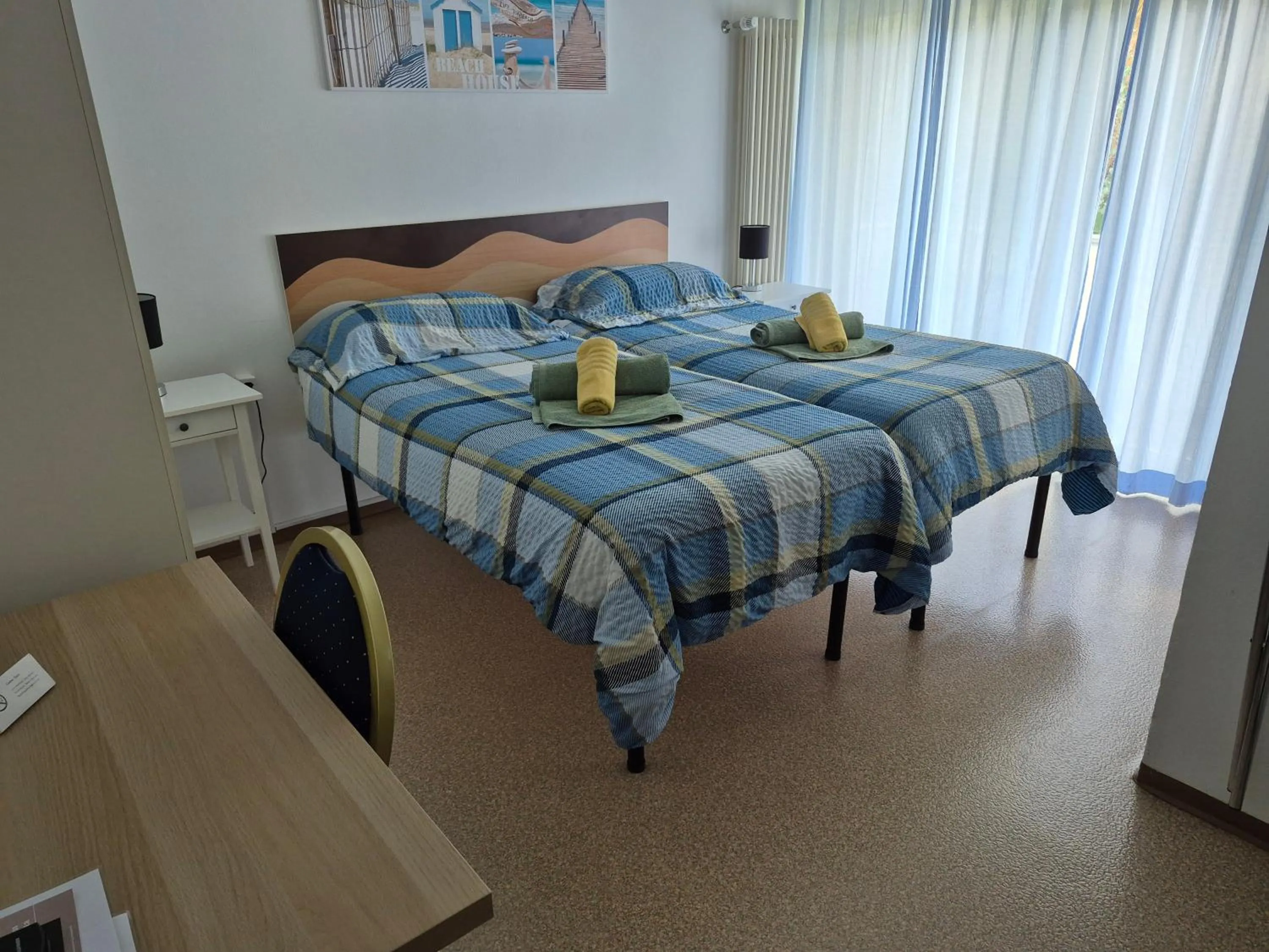 Photo of the whole room, Bed in Garni Elisabetta
