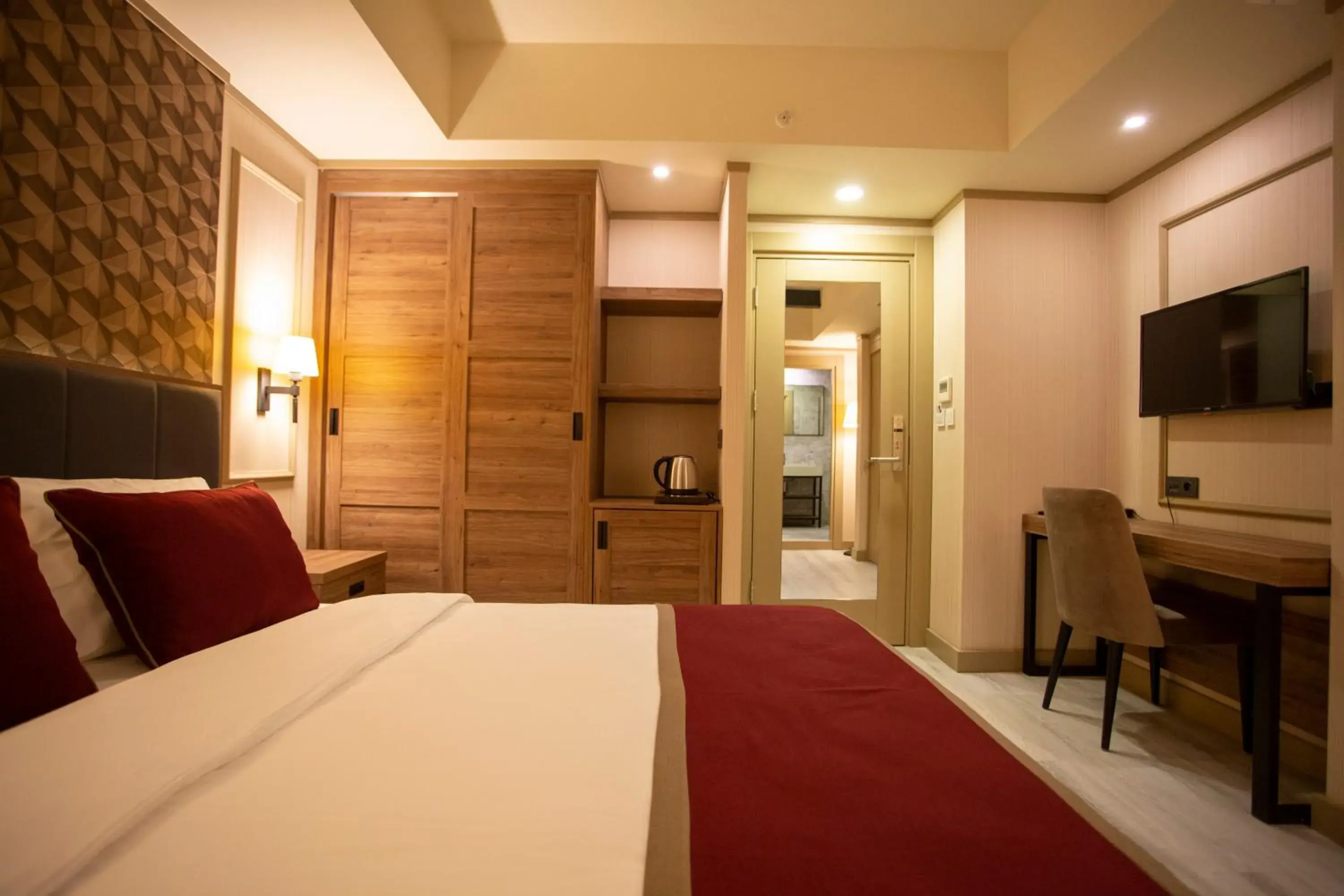 Economy Double or Twin Room in Beşiktaş Serenity Hotel Economy Double or Twin Room in Beşiktaş Serenity Hotel