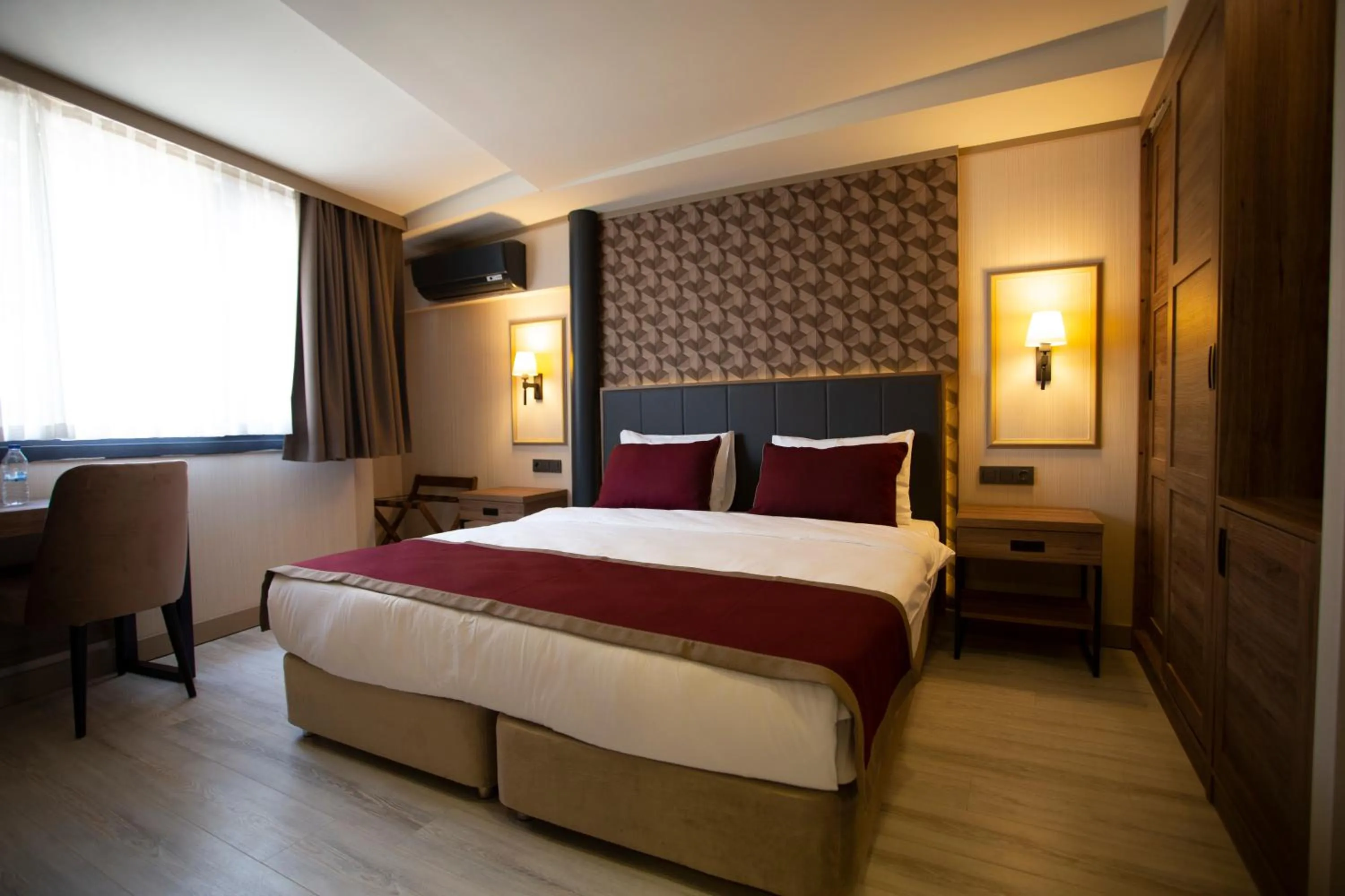 Bed in Beşiktaş Serenity Hotel