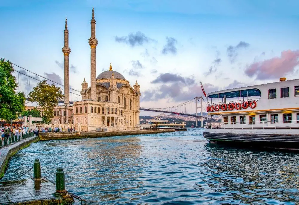 Nearby landmark in Beşiktaş Serenity Hotel