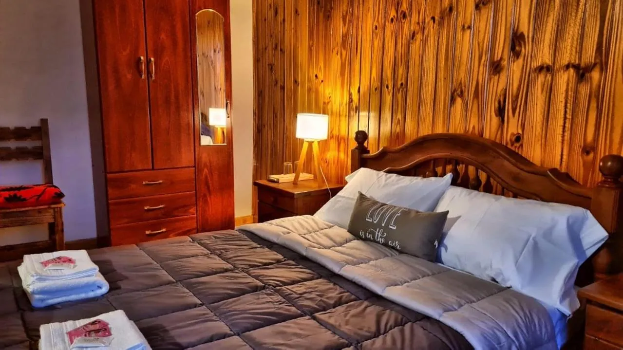 Bedroom, Bed in Hotel Lago del Desierto